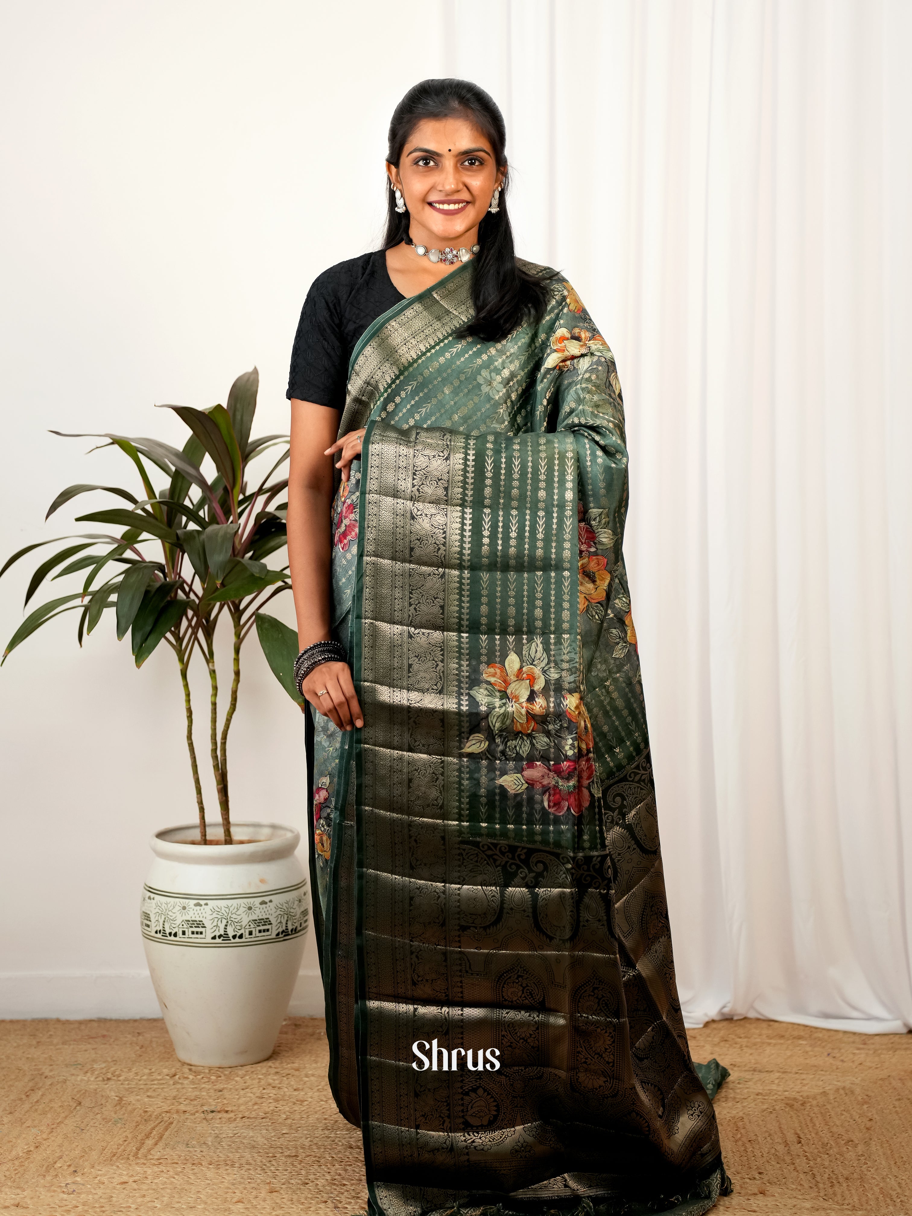 Green - Printed chanderi Saree - Shop on Shrus.com