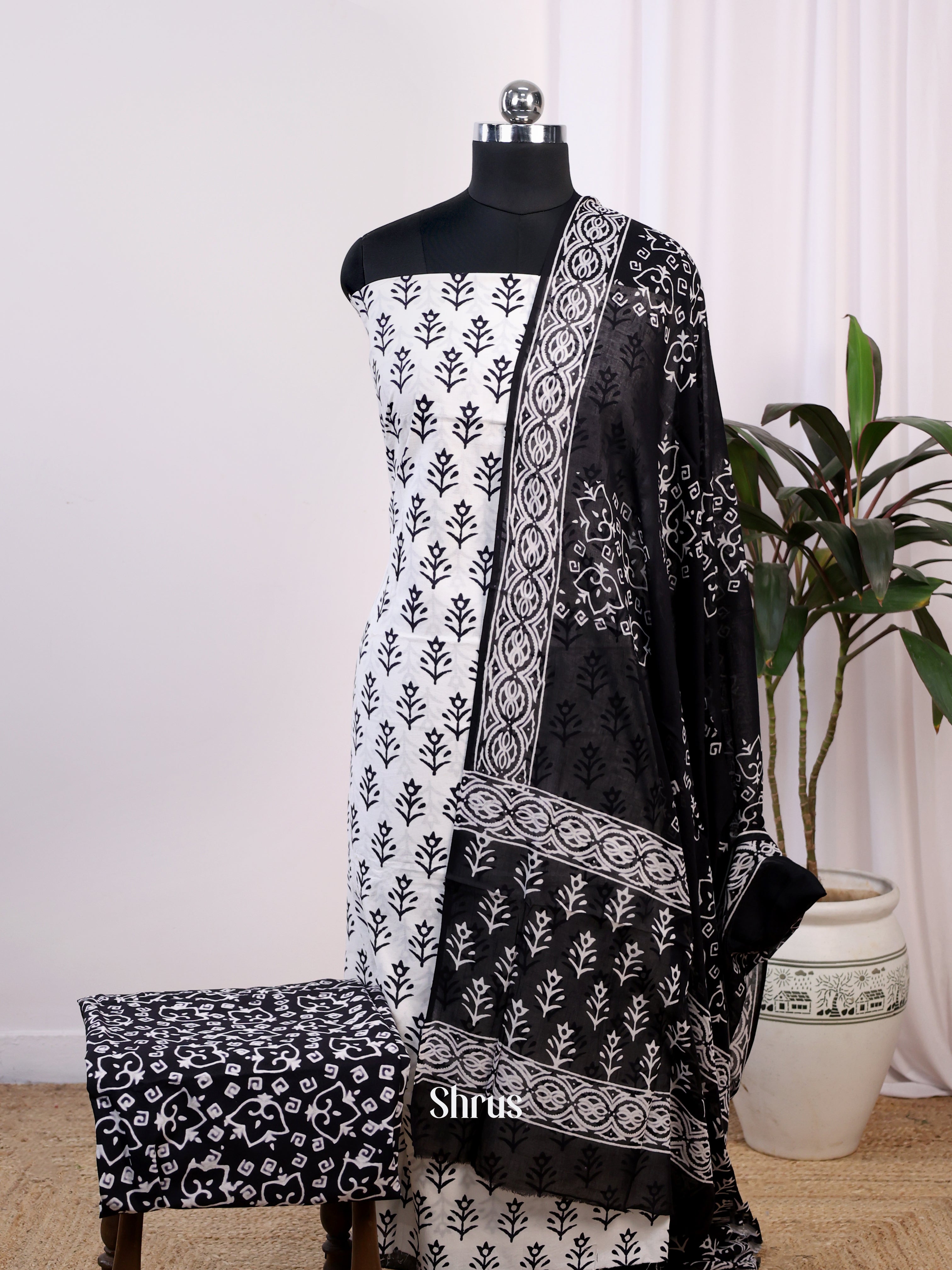 White & Black - Cotton salwar - Shop on Shrus.com
