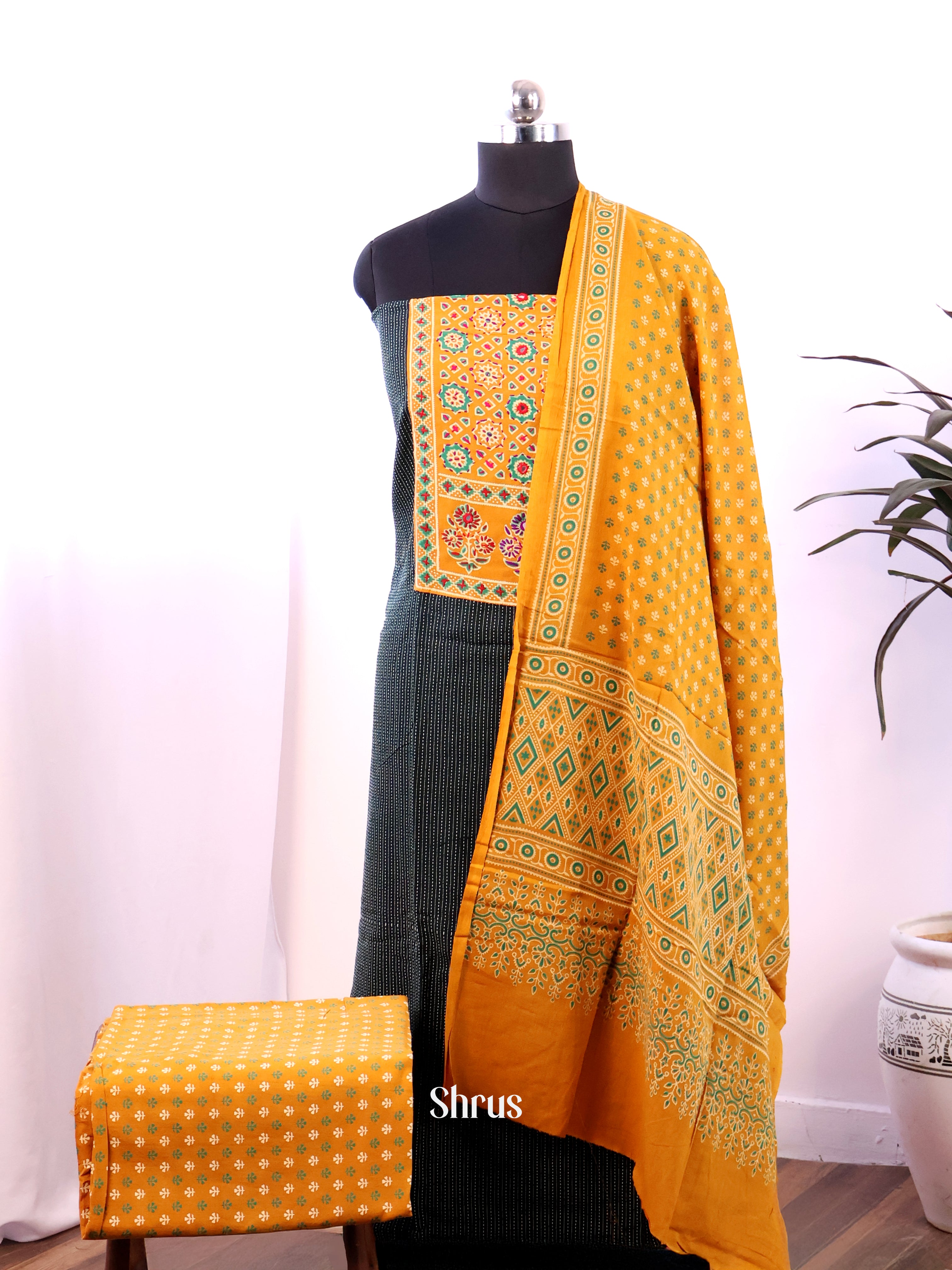 CIS27241 - Ajrakh Salwar - Shop on Shrus.com