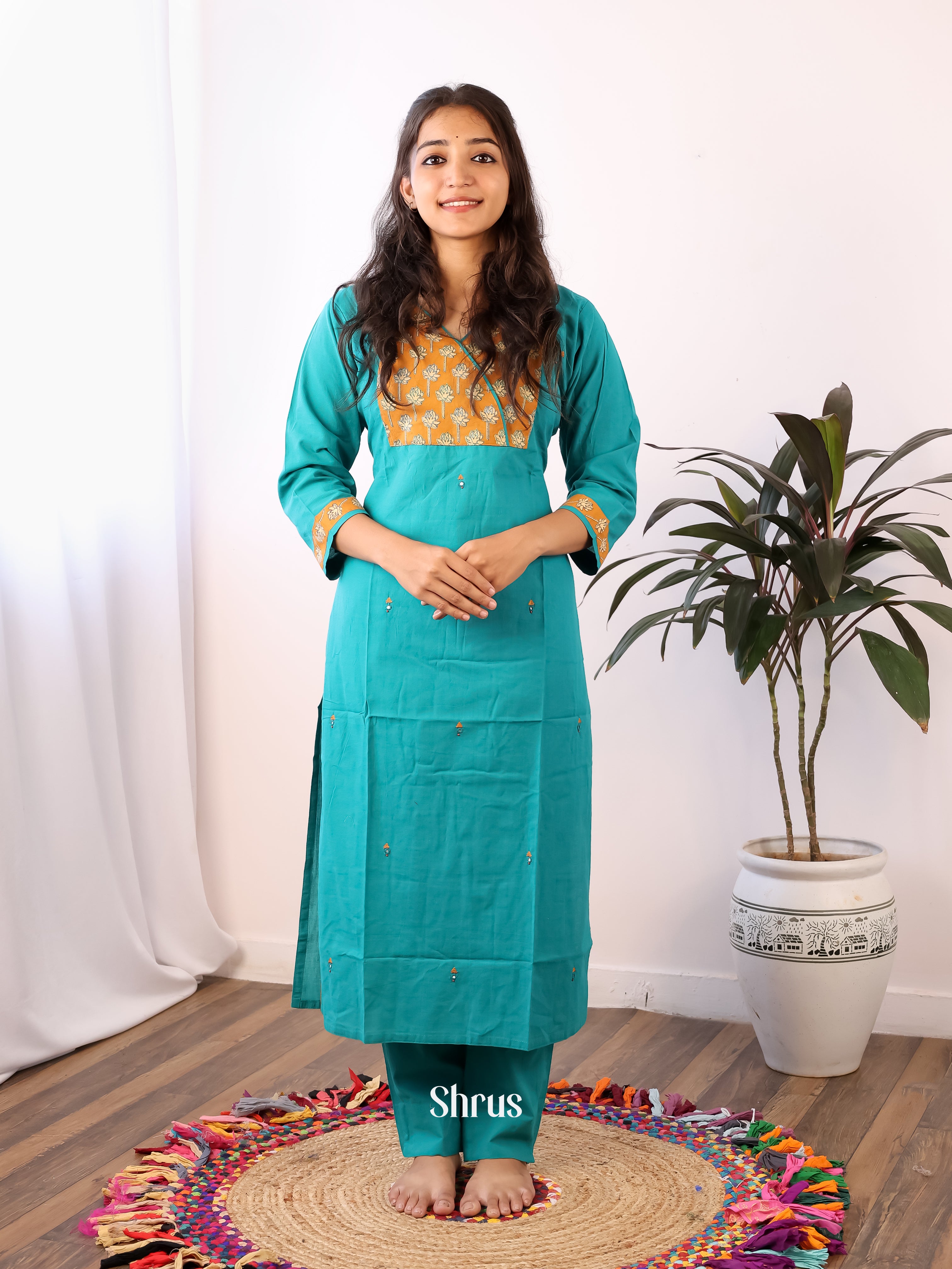 CIS28048 - Readymade Suits - Shop on Shrus.com