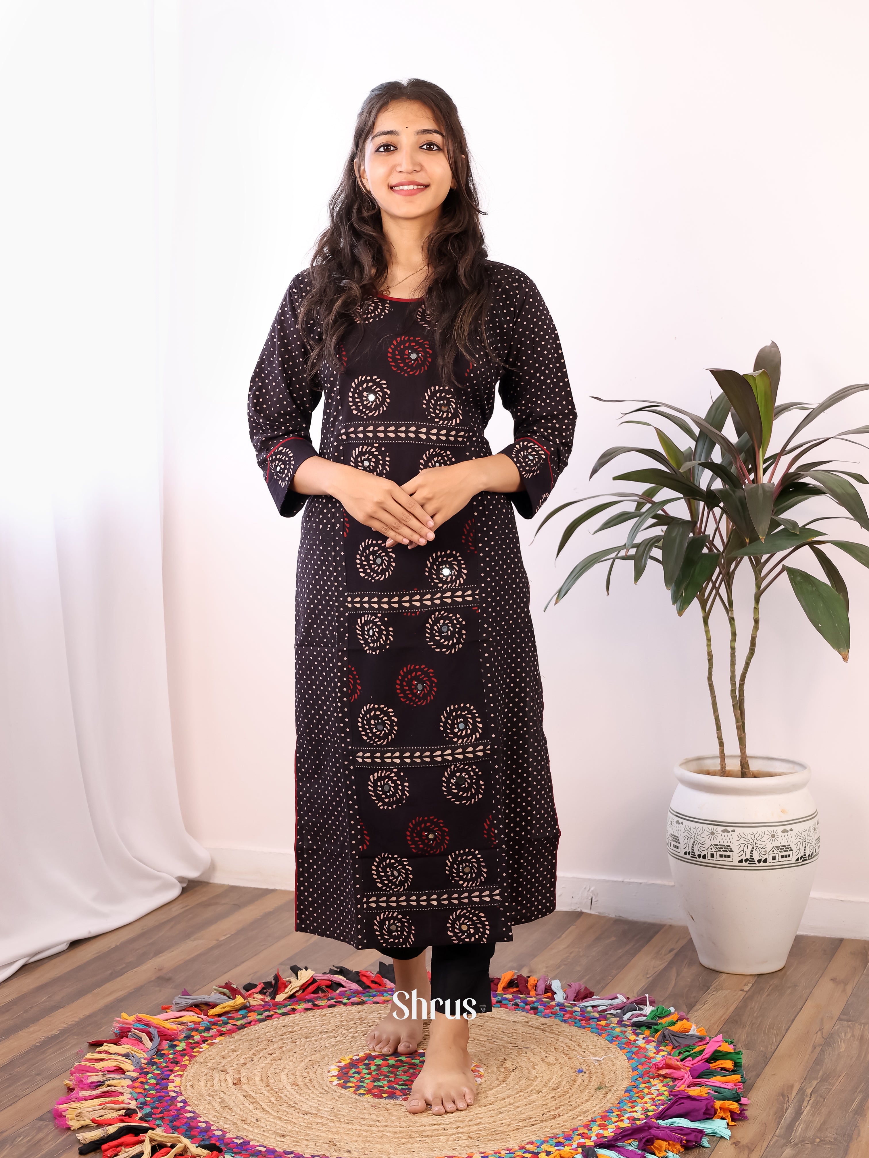 Black - Readymade kurti - Shop on Shrus.com