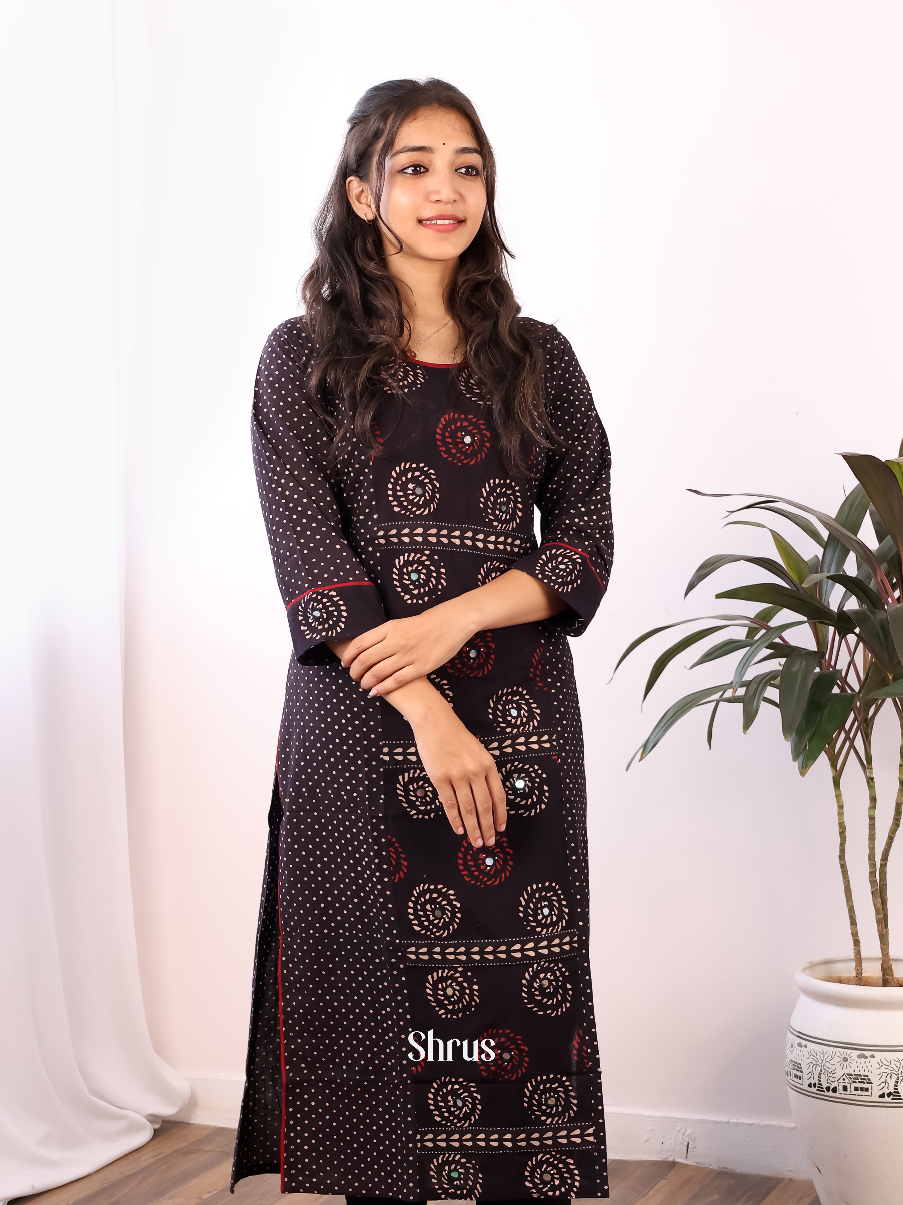 Black - Readymade kurti - Shop on Shrus.com