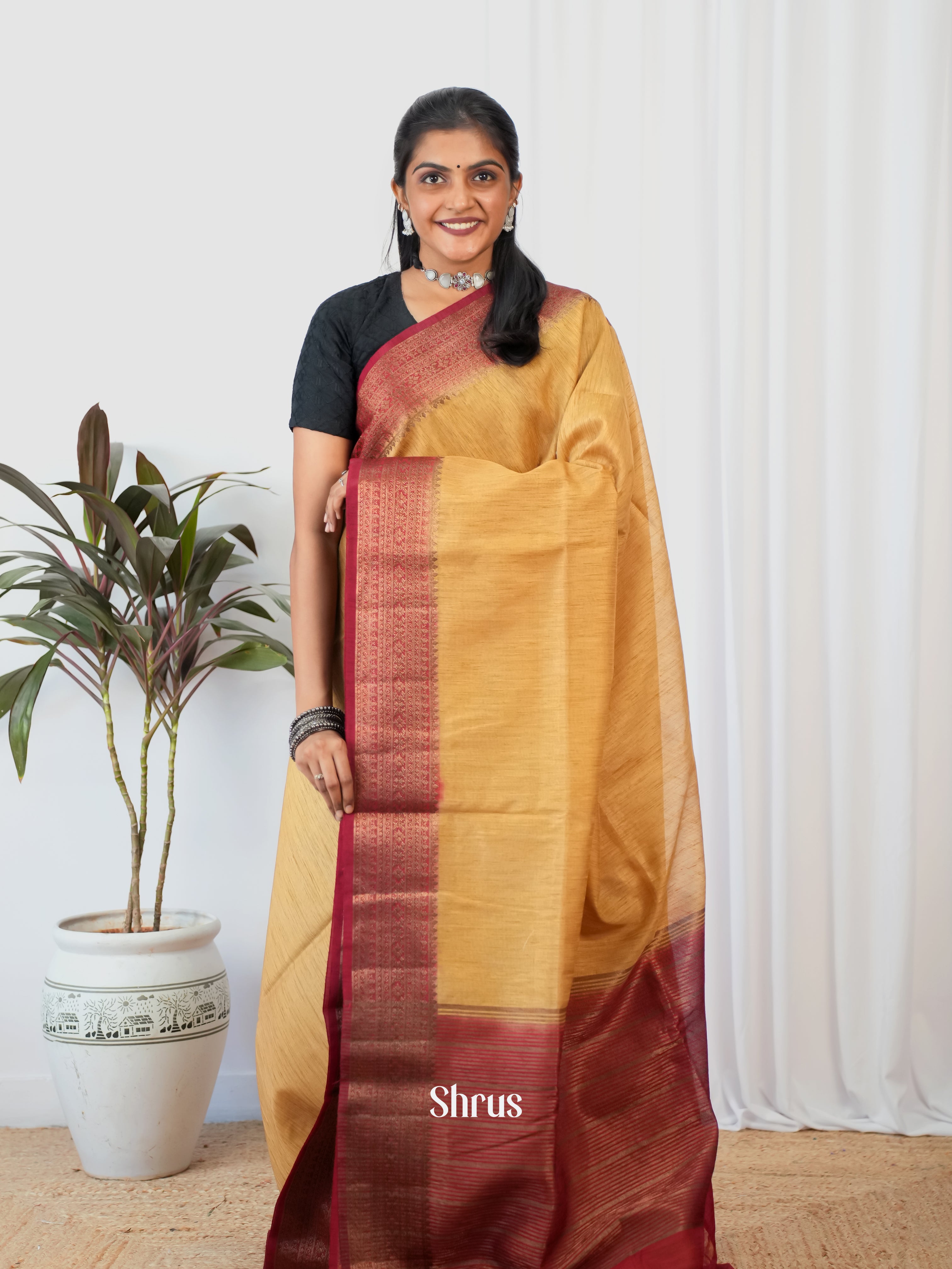 Beige & Maroon - Semi Jute Saree - Shop on Shrus.com
