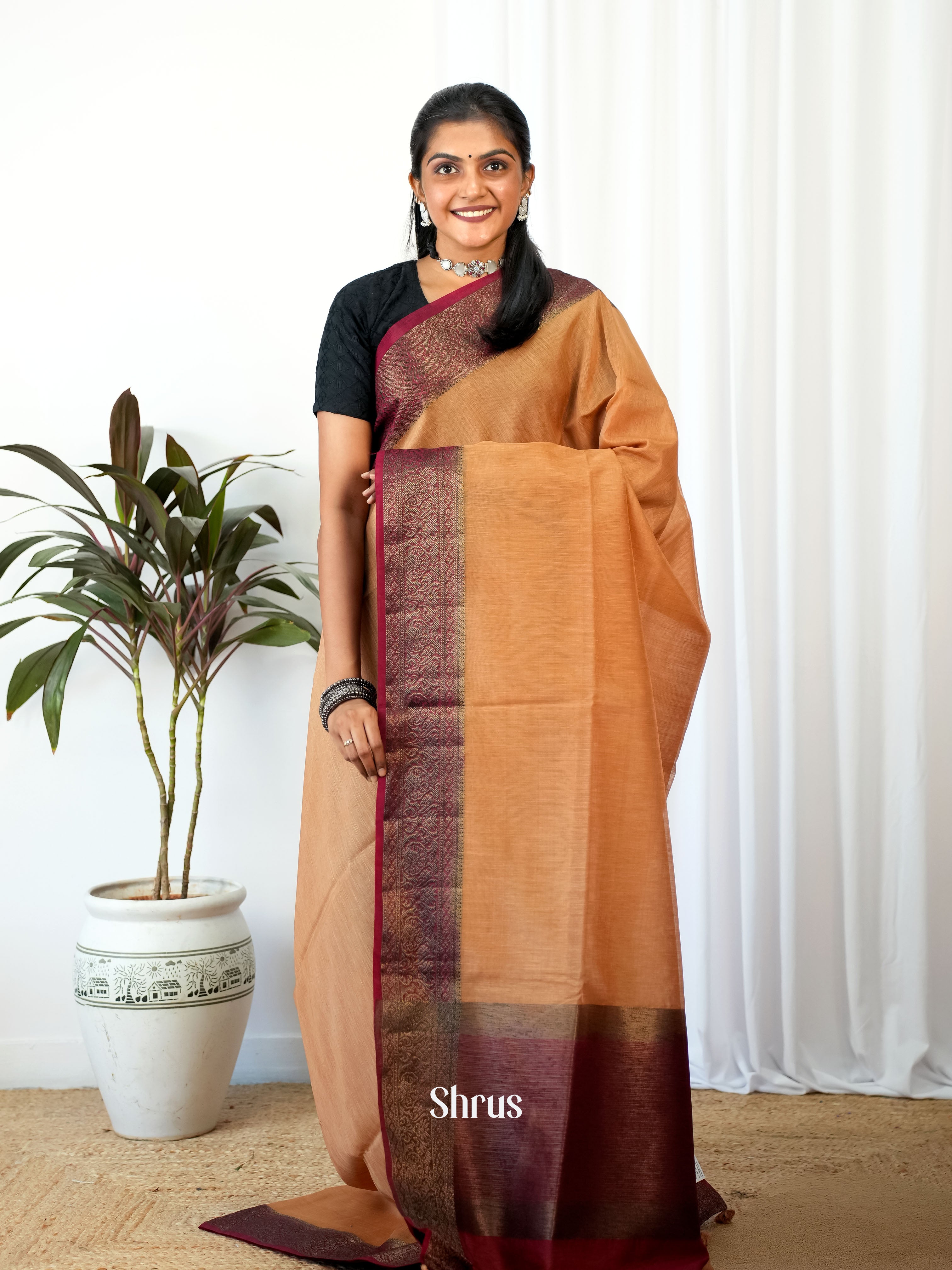 Brown & Maroon - Semi Jute - Shop on Shrus.com
