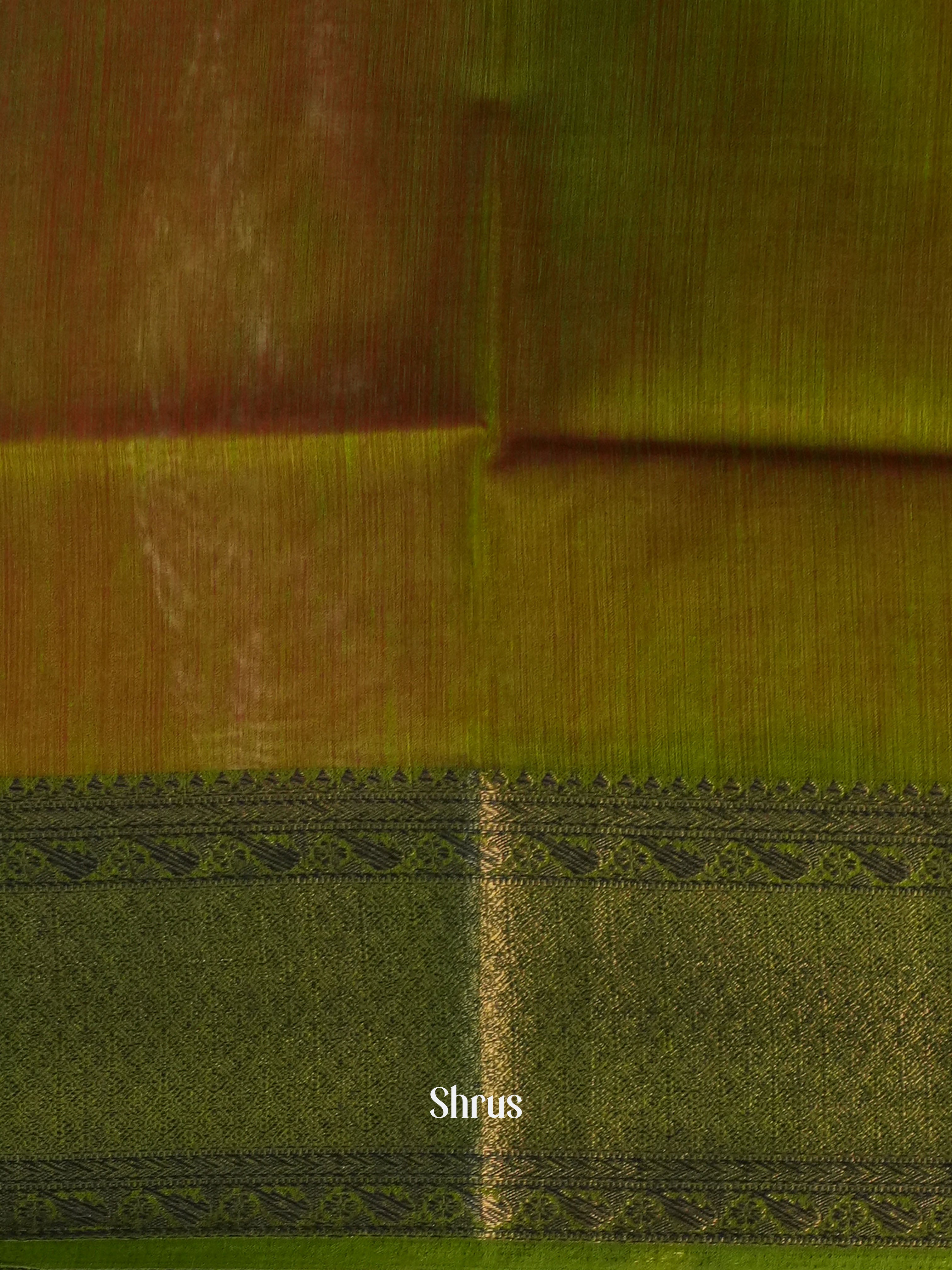 Red & Green - Semi Jute - Shop on Shrus.com