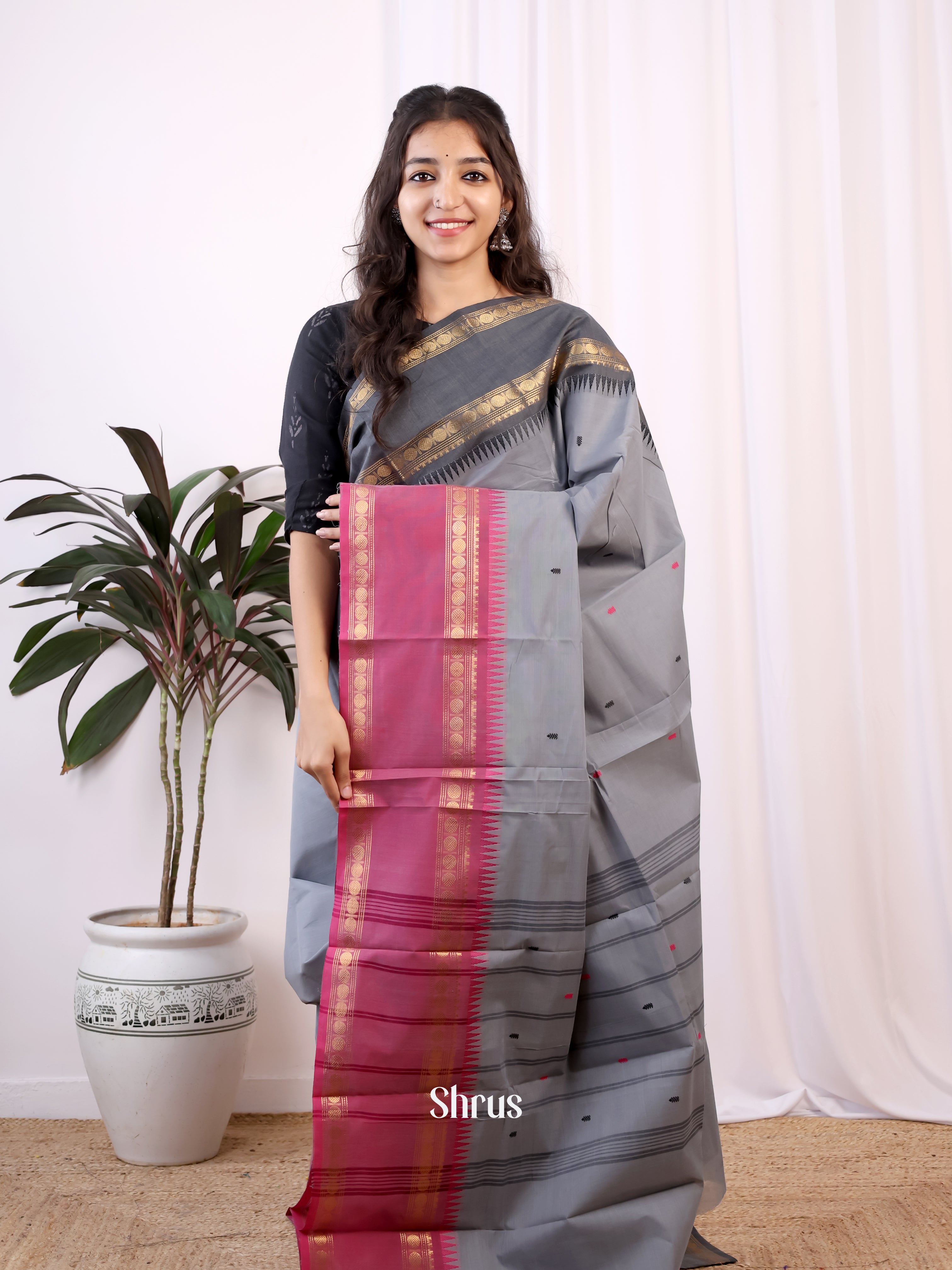 Grey & Red - Chettinad Cotton Saree - Shop on Shrus.com