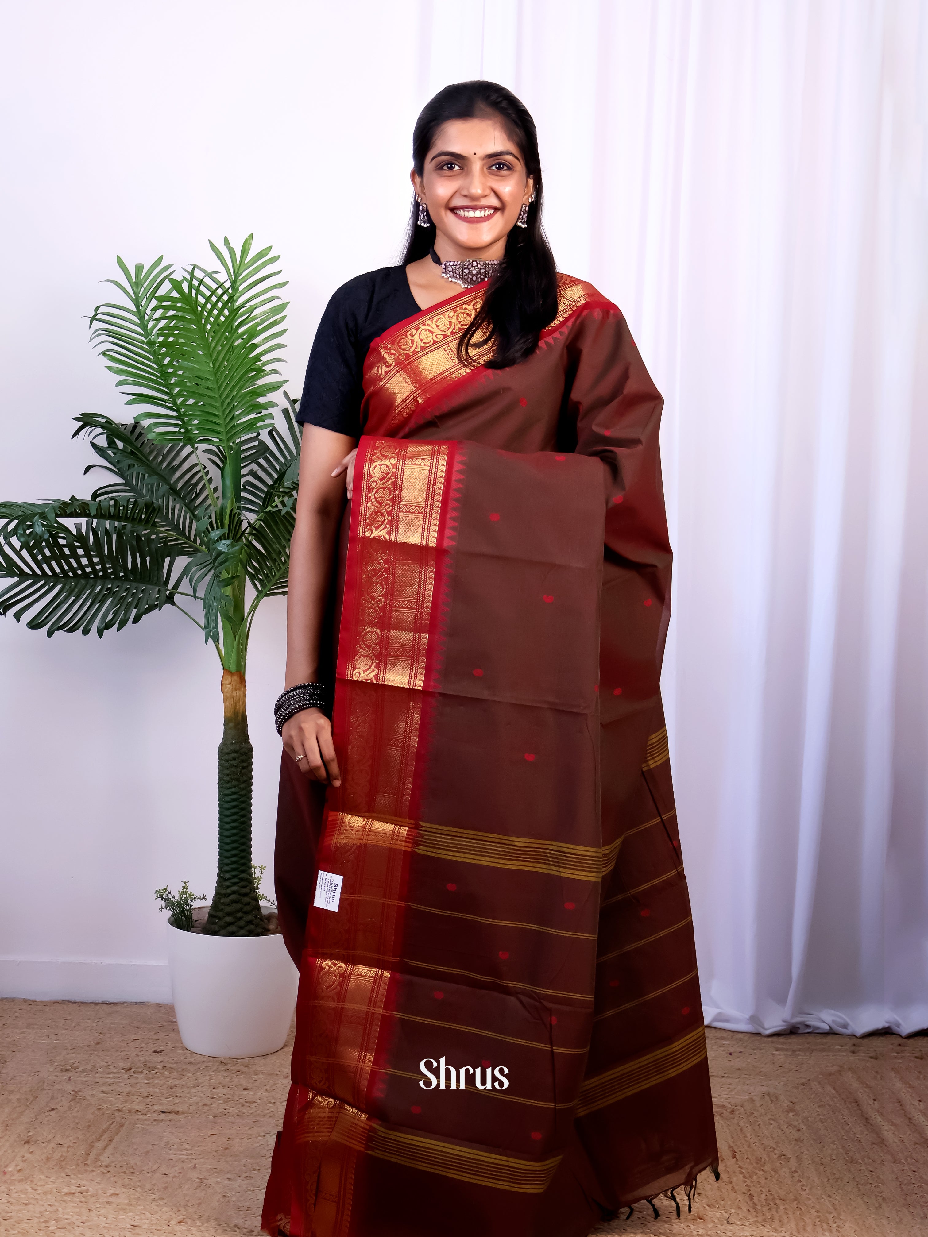Brown & Red - Chettinad Cotton Saree - Shop on Shrus.com