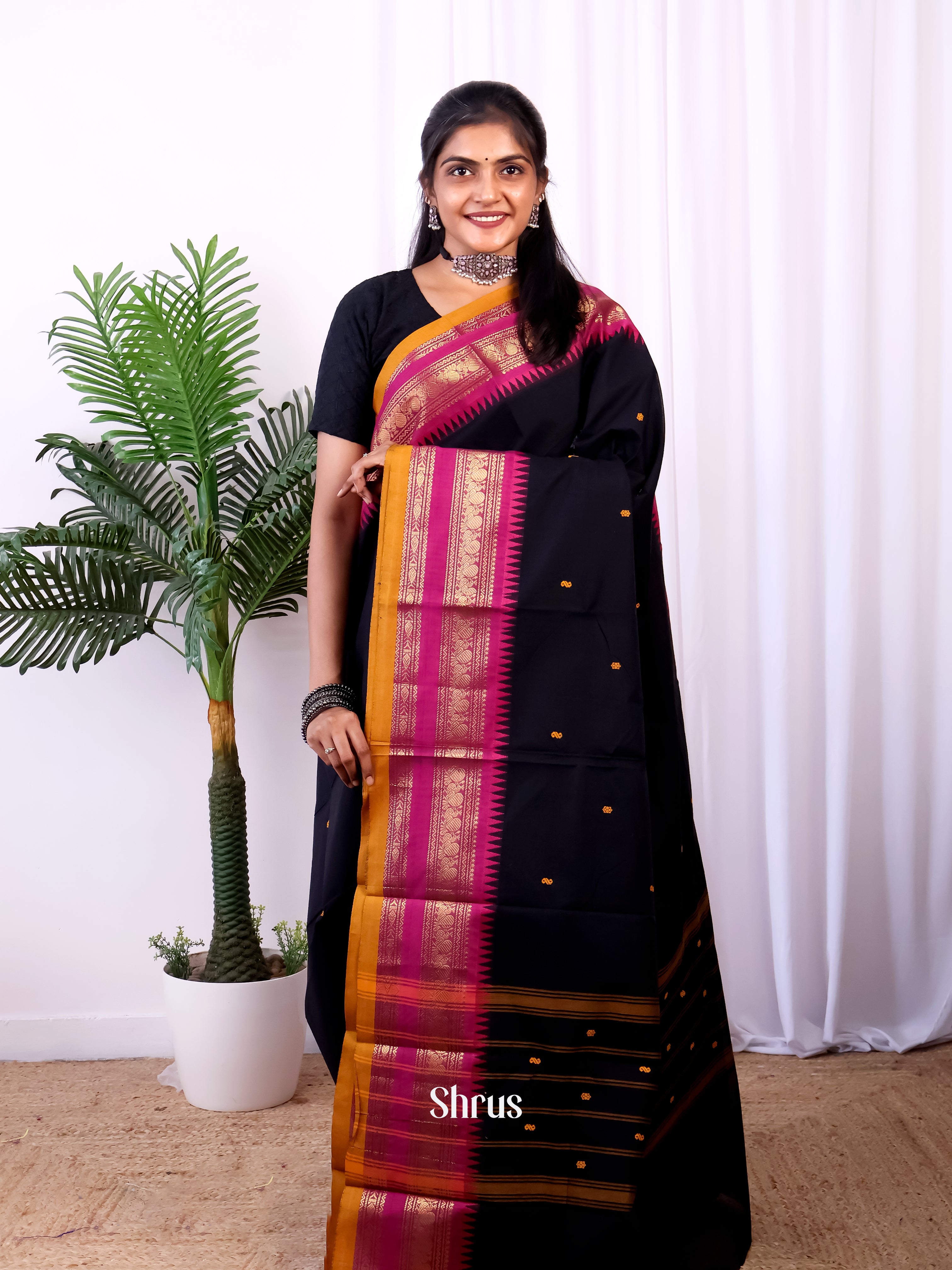 Black & Pink- Chettinad Cotton Saree - Shop on Shrus.com