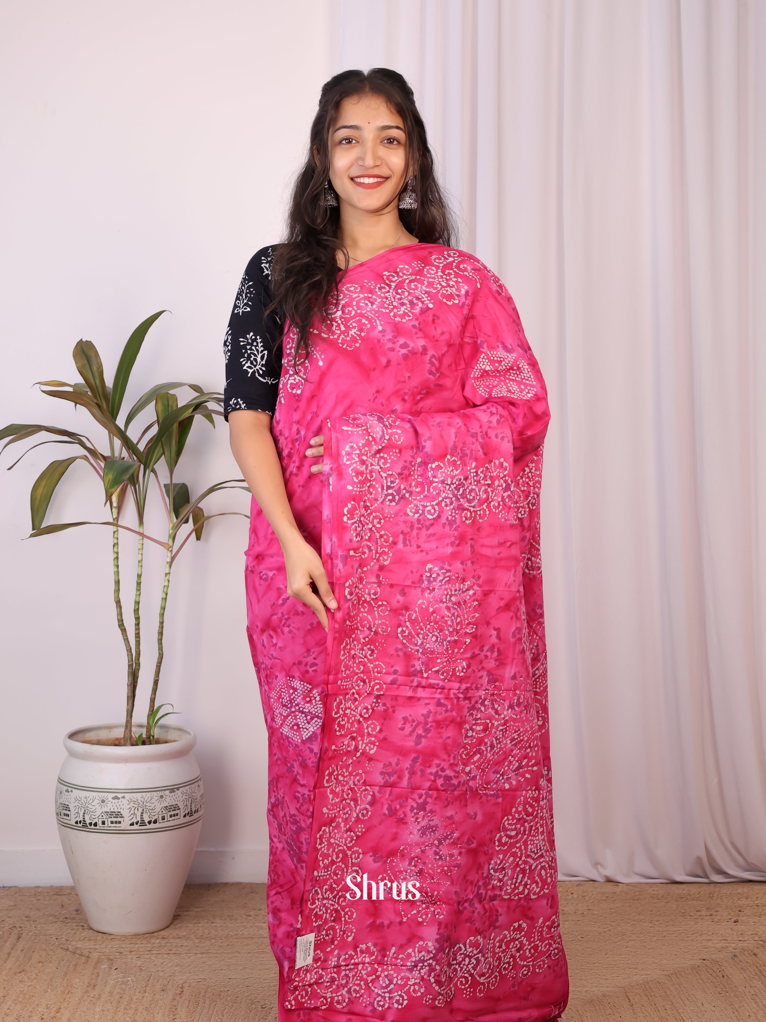 Pink - Cotton Saree - Shop on Shrus.com