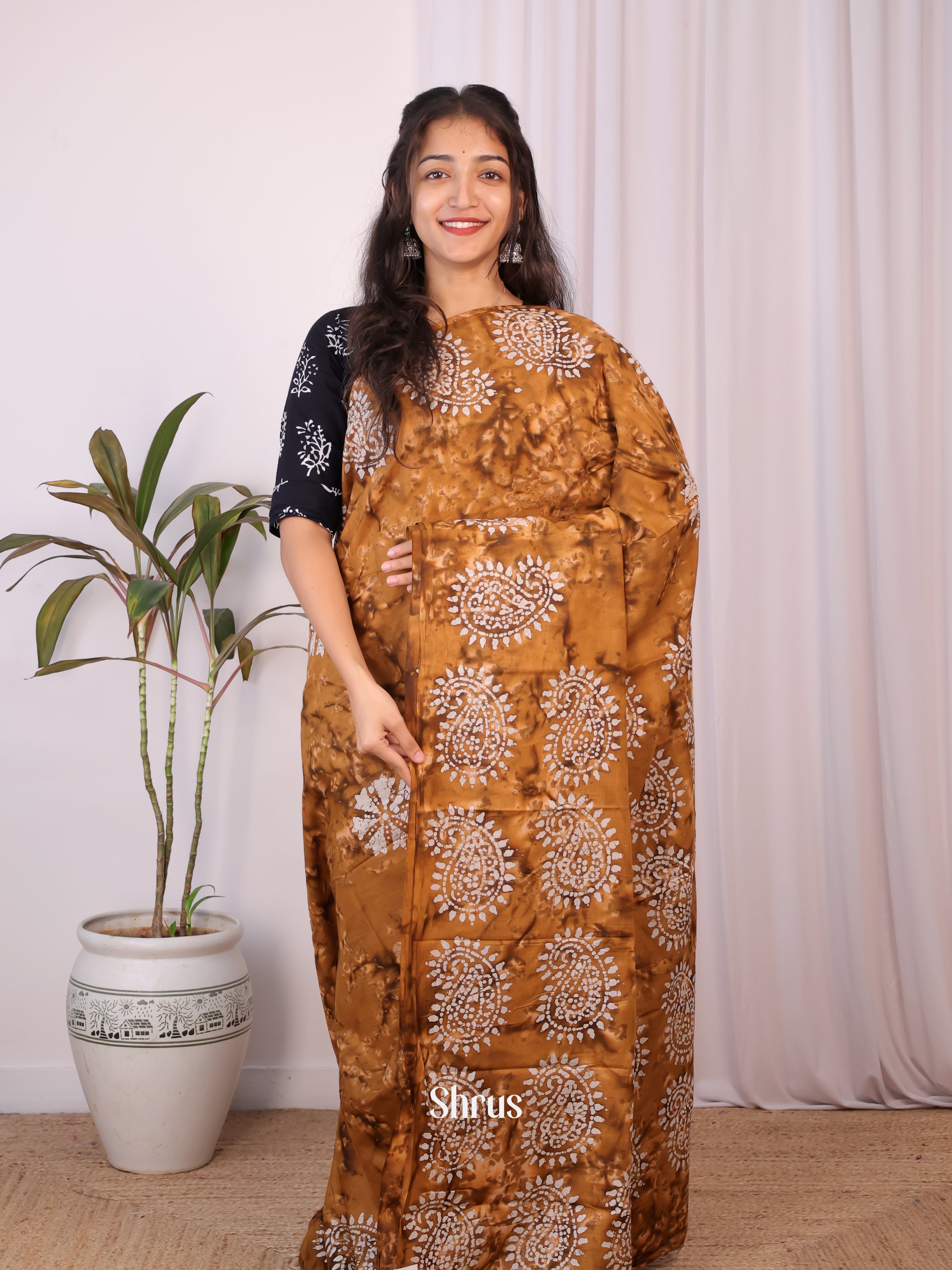 Mustard - Cotton Saree - Shop on Shrus.com
