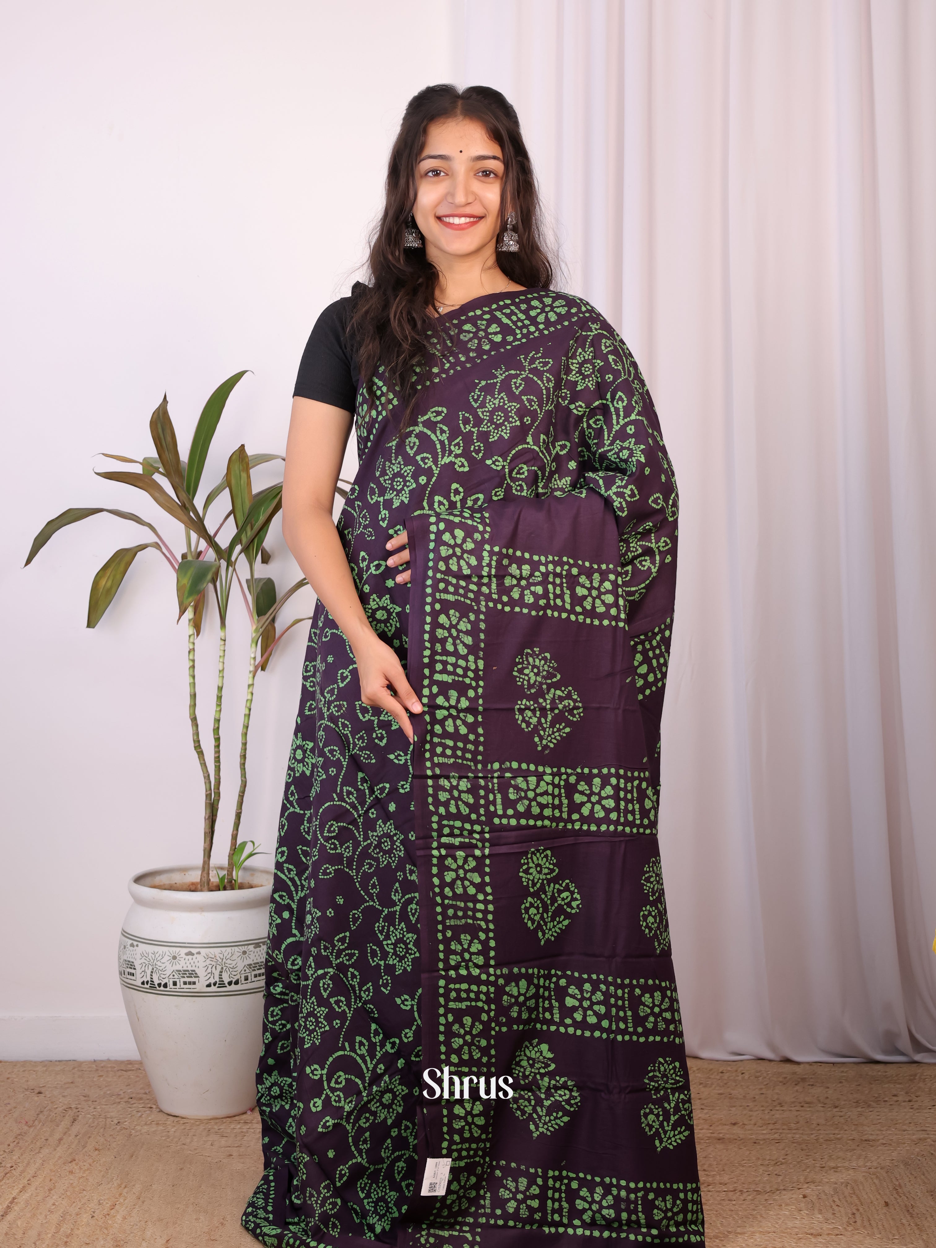 Violet & Green - Cotton Saree - Shop on Shrus.com