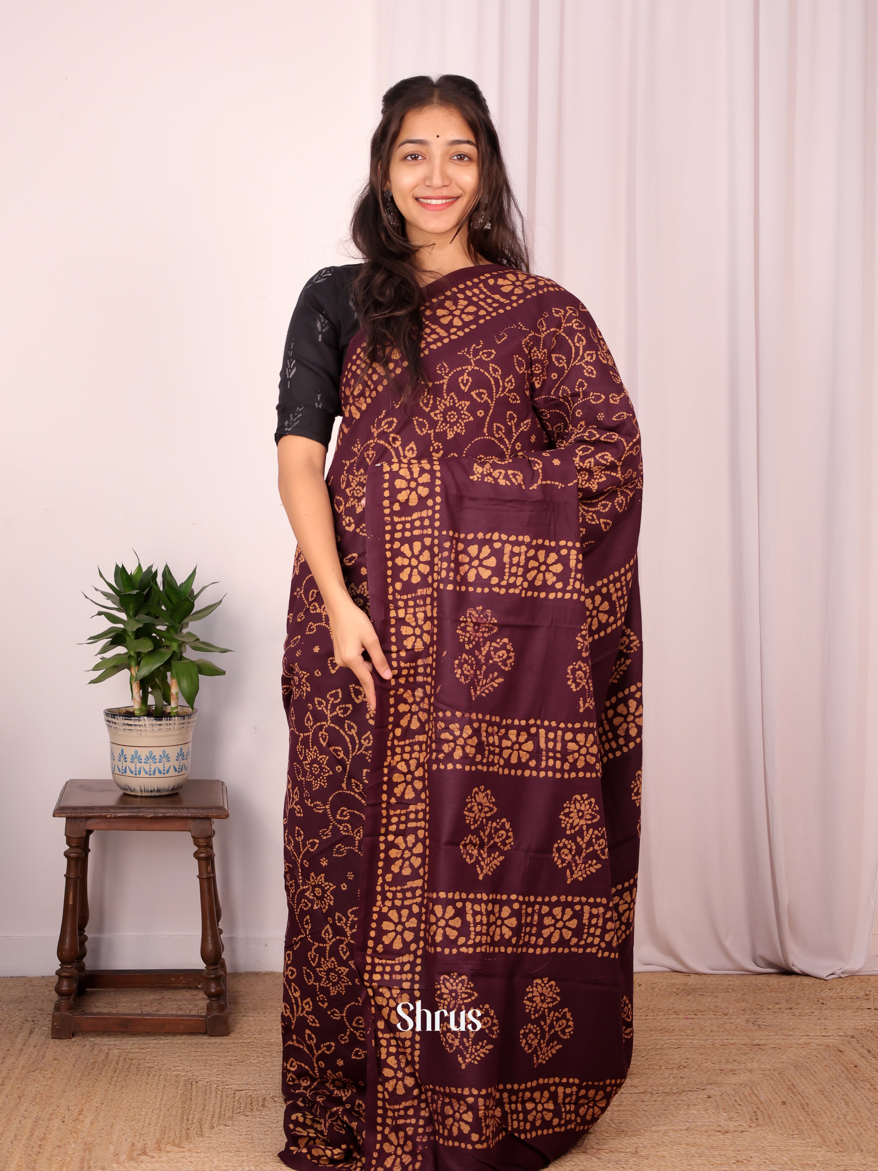 Wine - Cotton Saree - Shop on Shrus.com