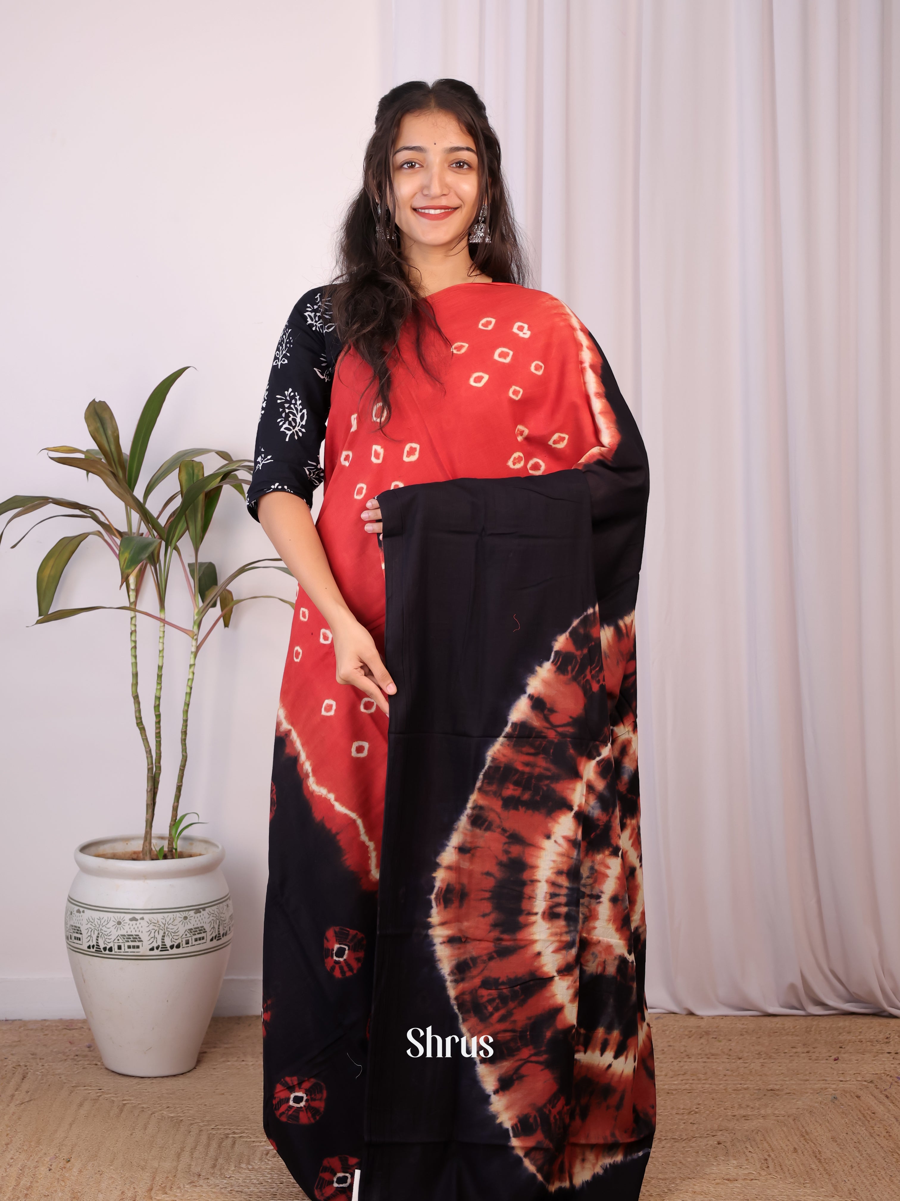 Black & Red - Cotton Saree - Shop on Shrus.com