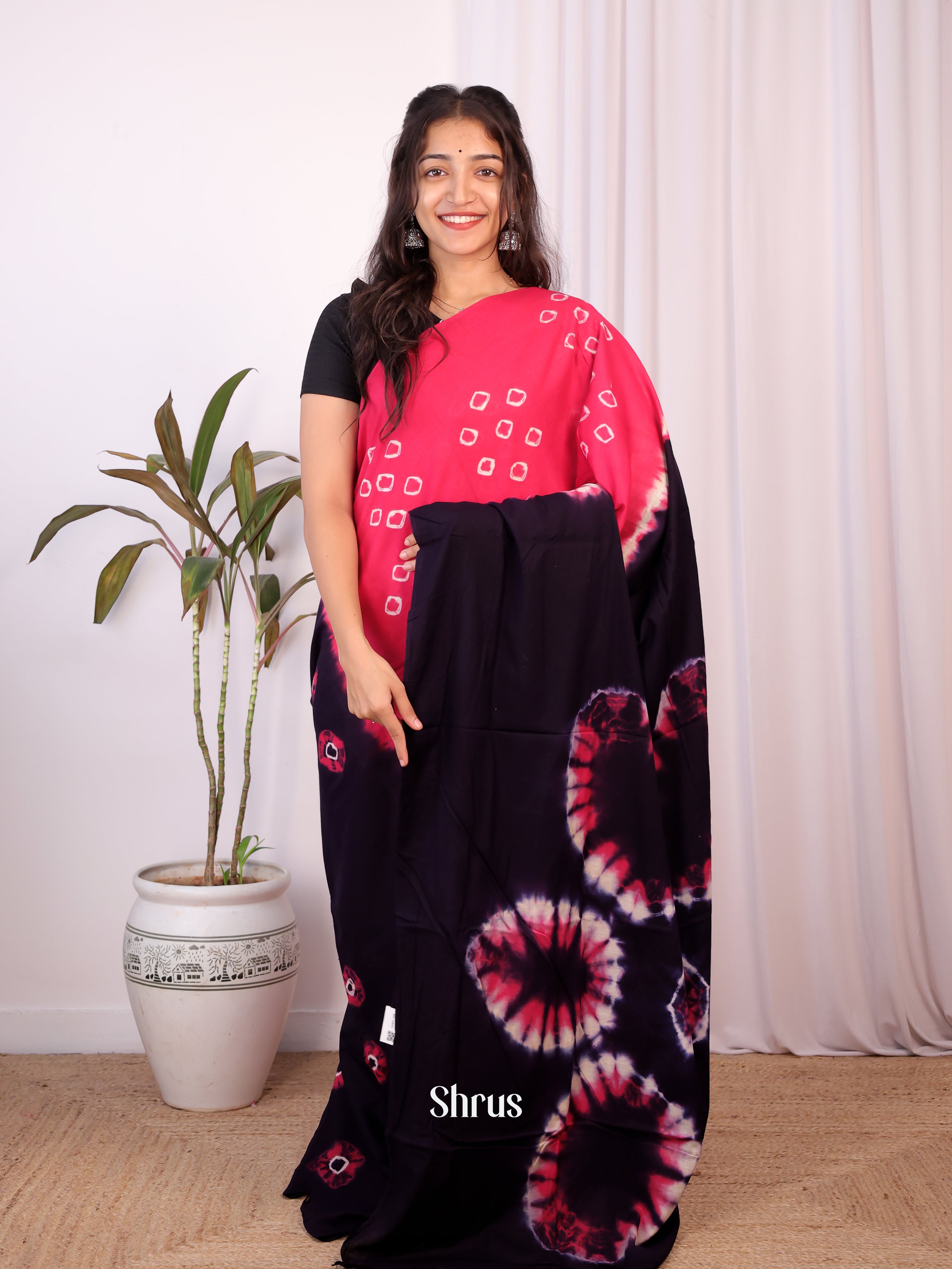 Black & Red - Cotton Saree - Shop on Shrus.com