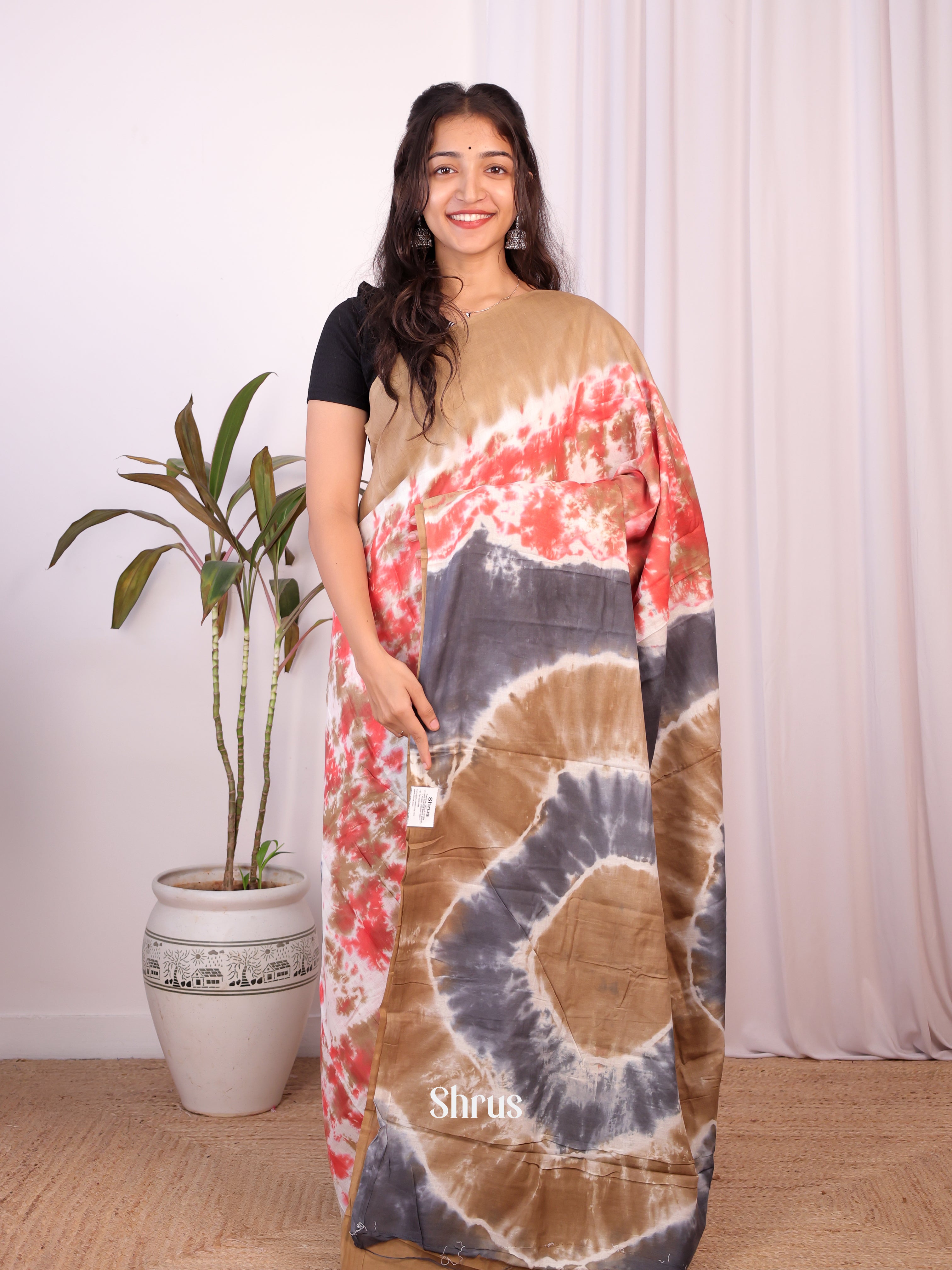 Red & Grey - Cotton Saree - Shop on Shrus.com
