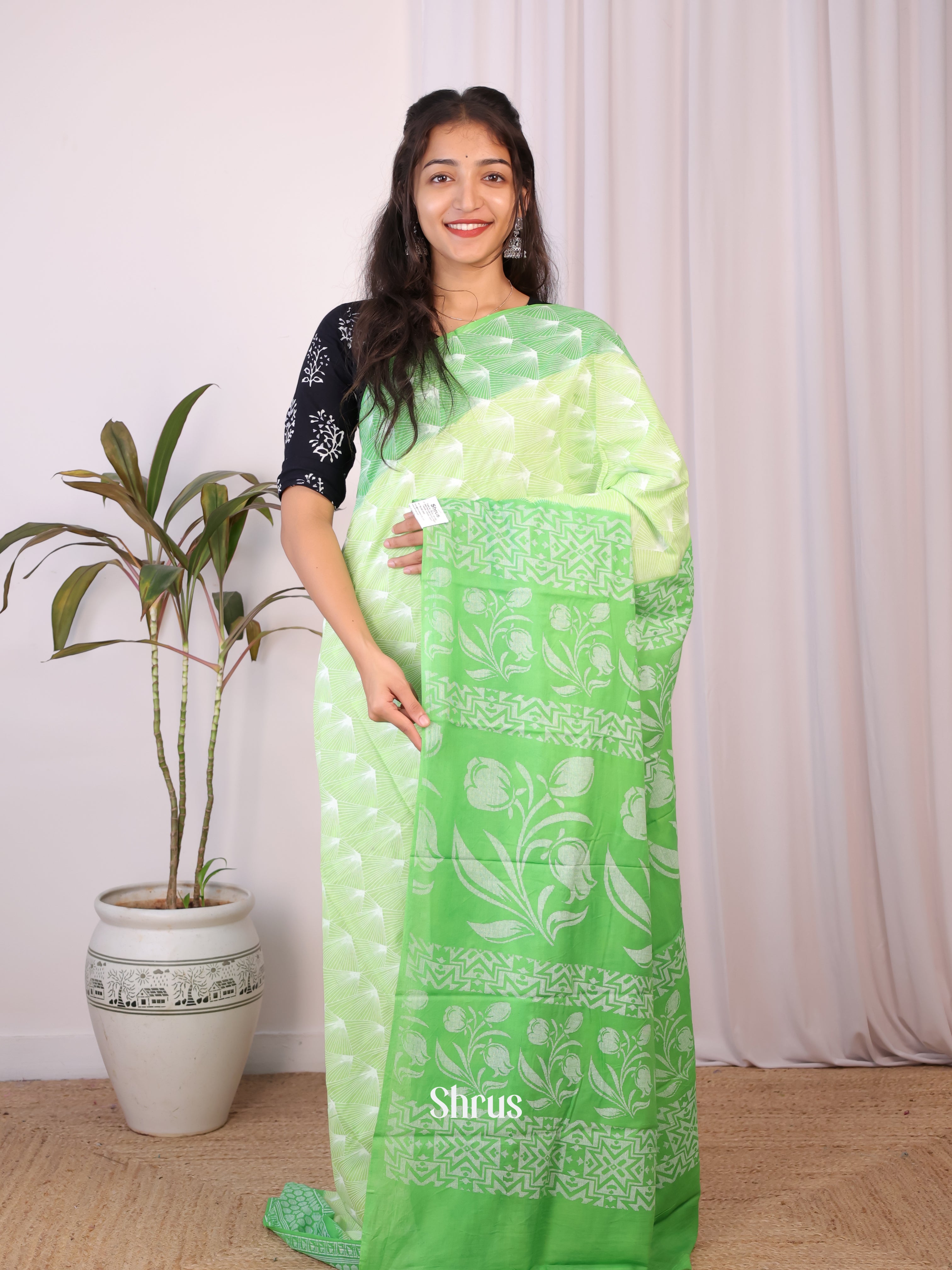 Lite Green & Green - Cotton Saree - Shop on Shrus.com