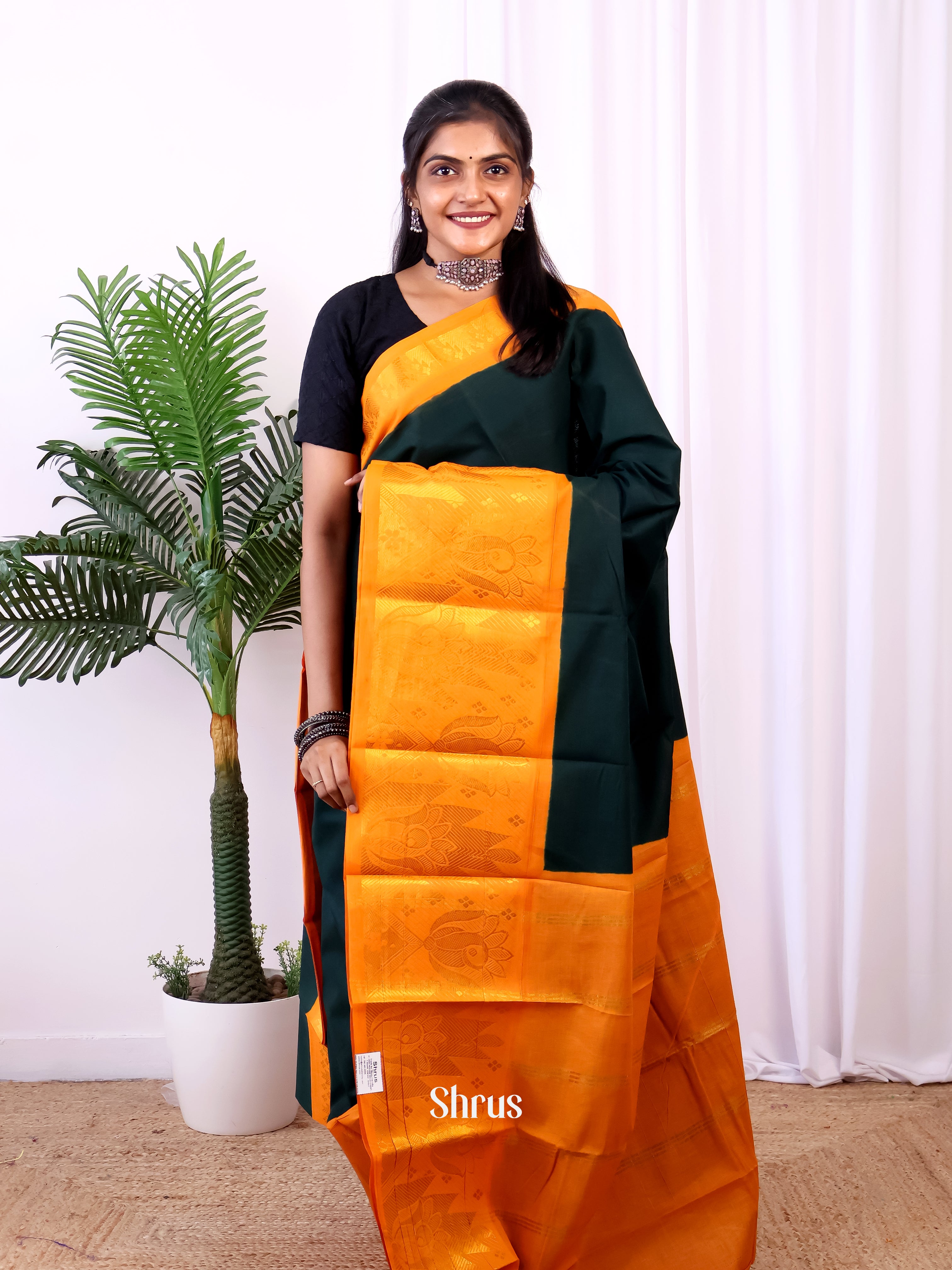 Green & Mustard - Sungudi Cotton Saree - Shop on Shrus.com