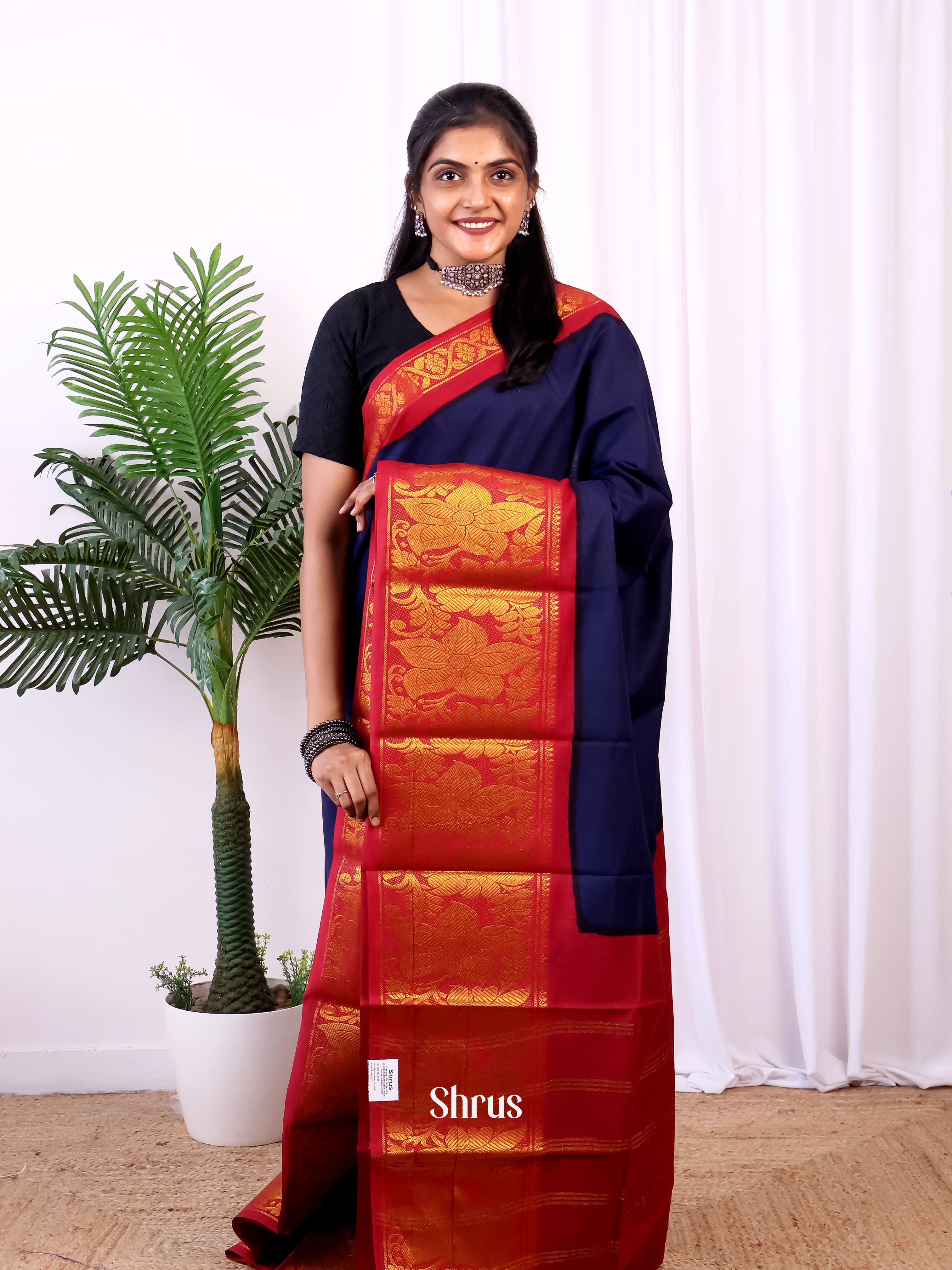 Blue & red - Sungudi Cotton Saree - Shop on Shrus.com