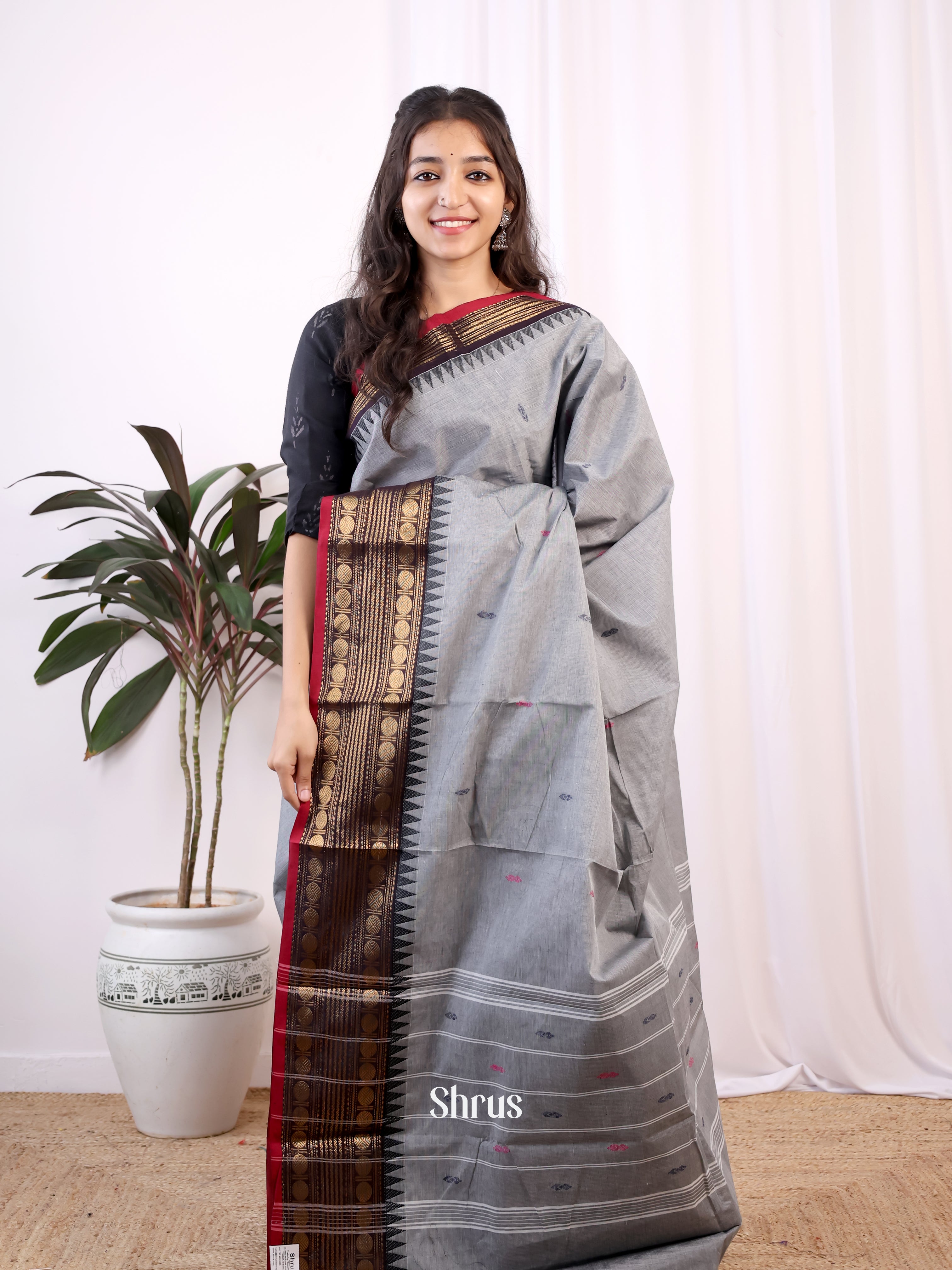 Grey & Black - Chettinad Cotton Saree - Shop on Shrus.com