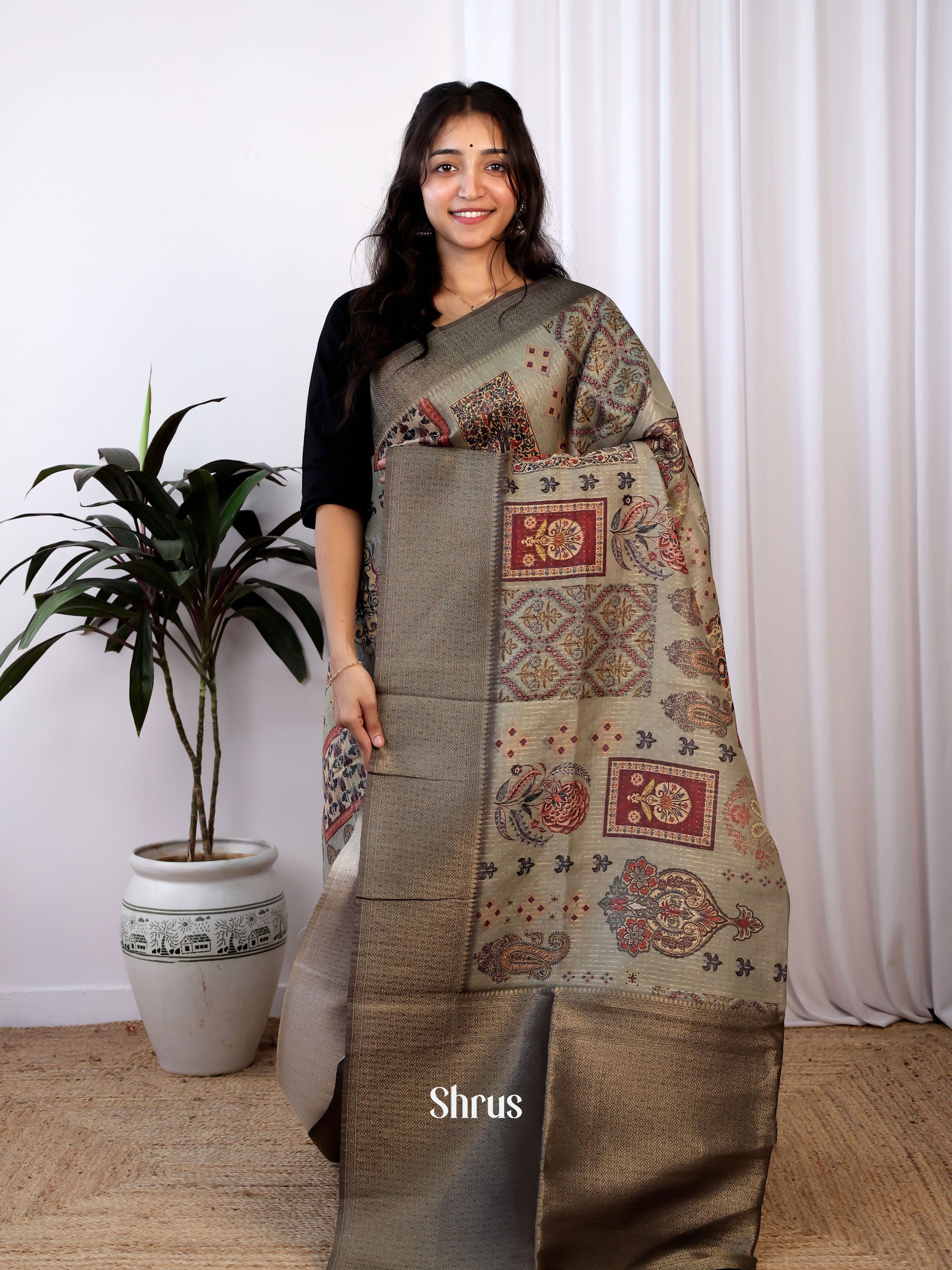 Grey- Semi Jute Saree - Shop on Shrus.com