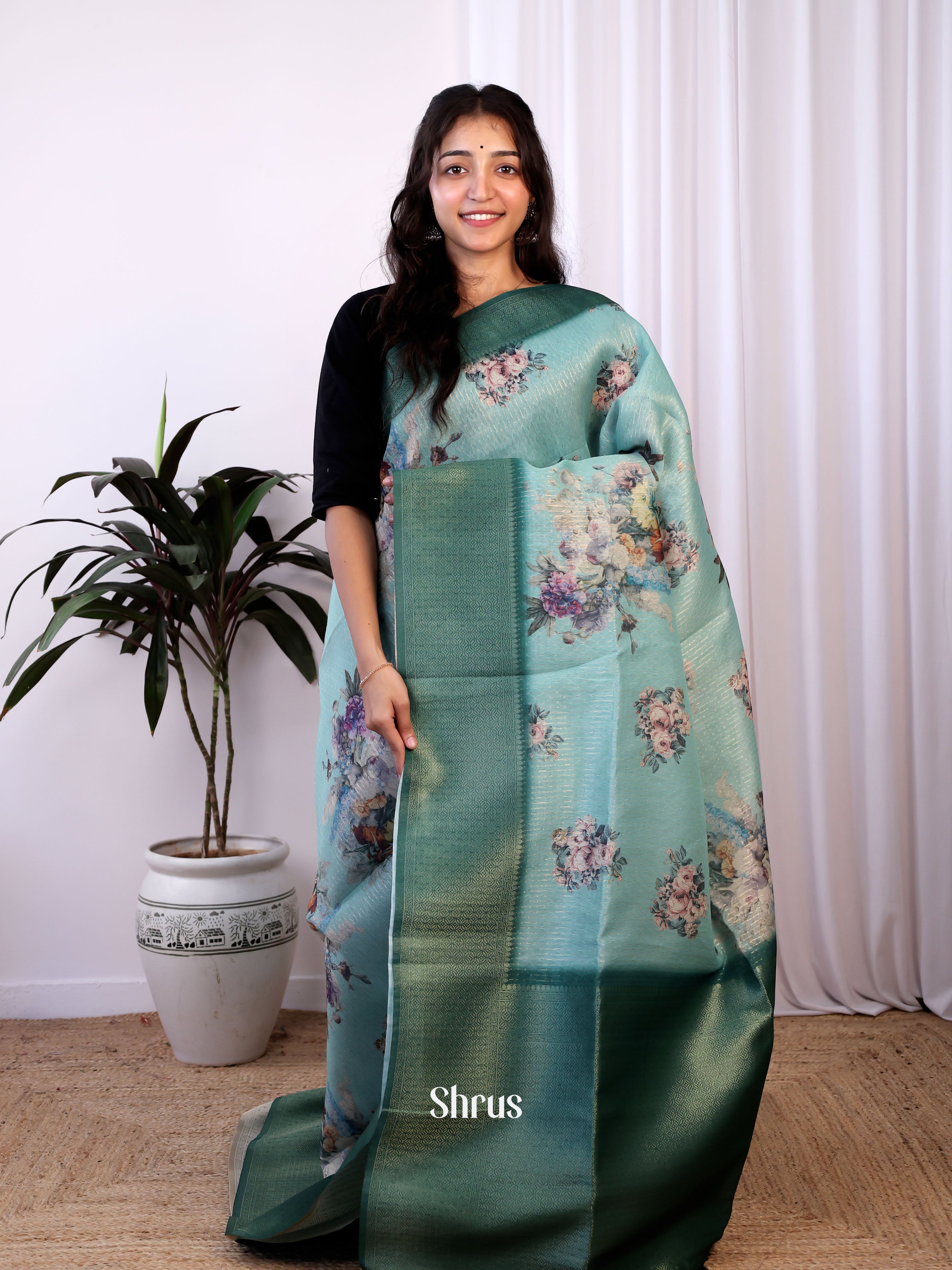 Lite Green & Green - Semi Jute Saree - Shop on Shrus.com