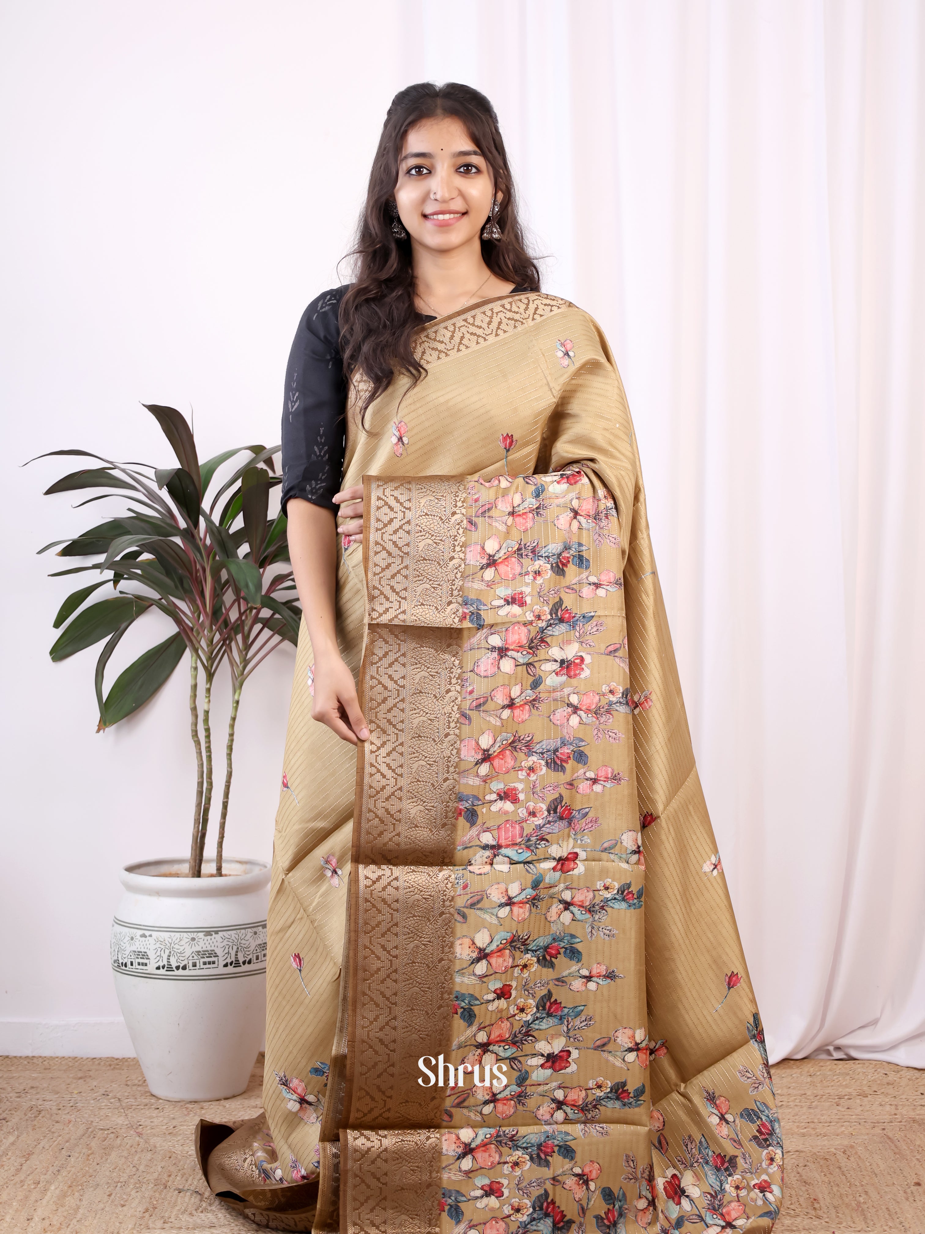 CIS29261 - Semi Dola silk Saree - Shop on Shrus.com