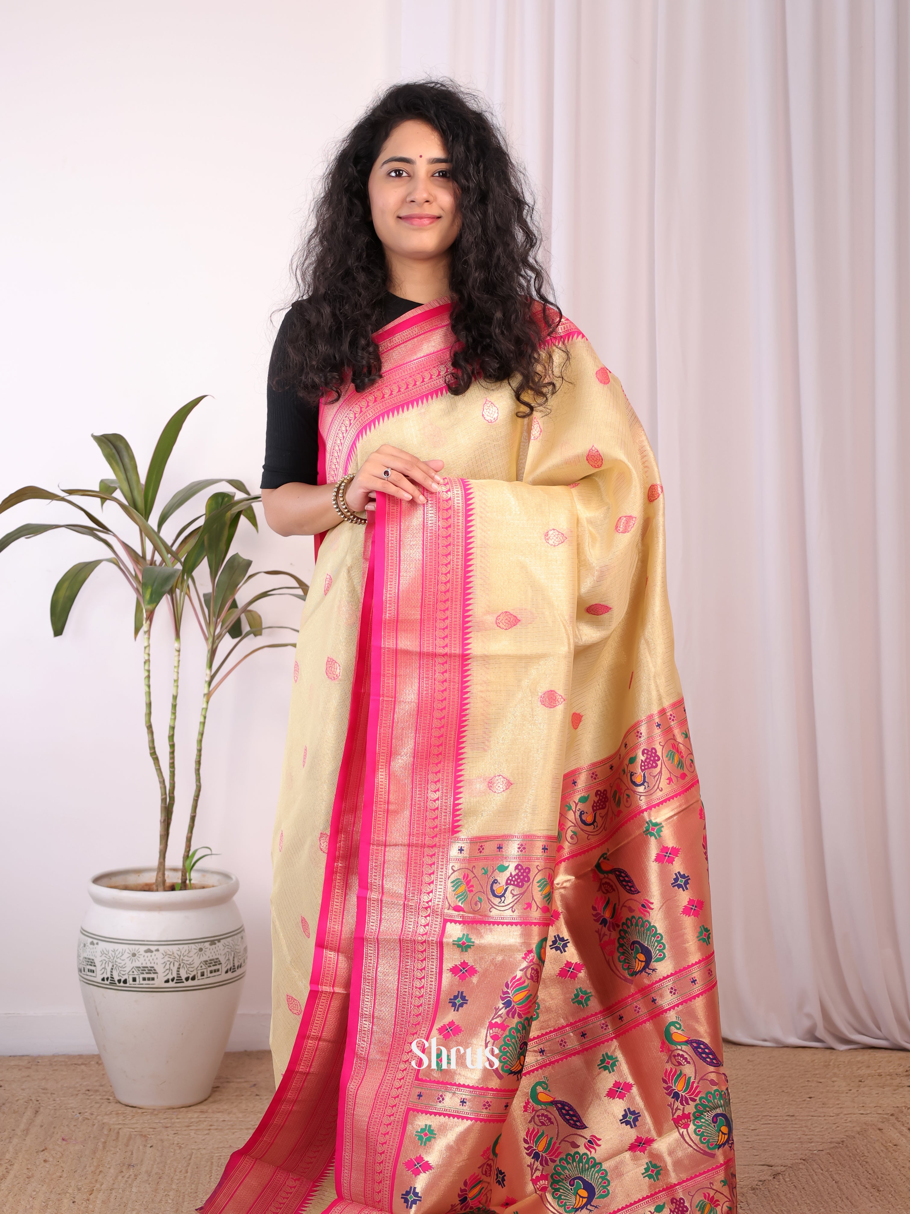 CIS30209 - Banarasi kota Saree - Shop on Shrus.com