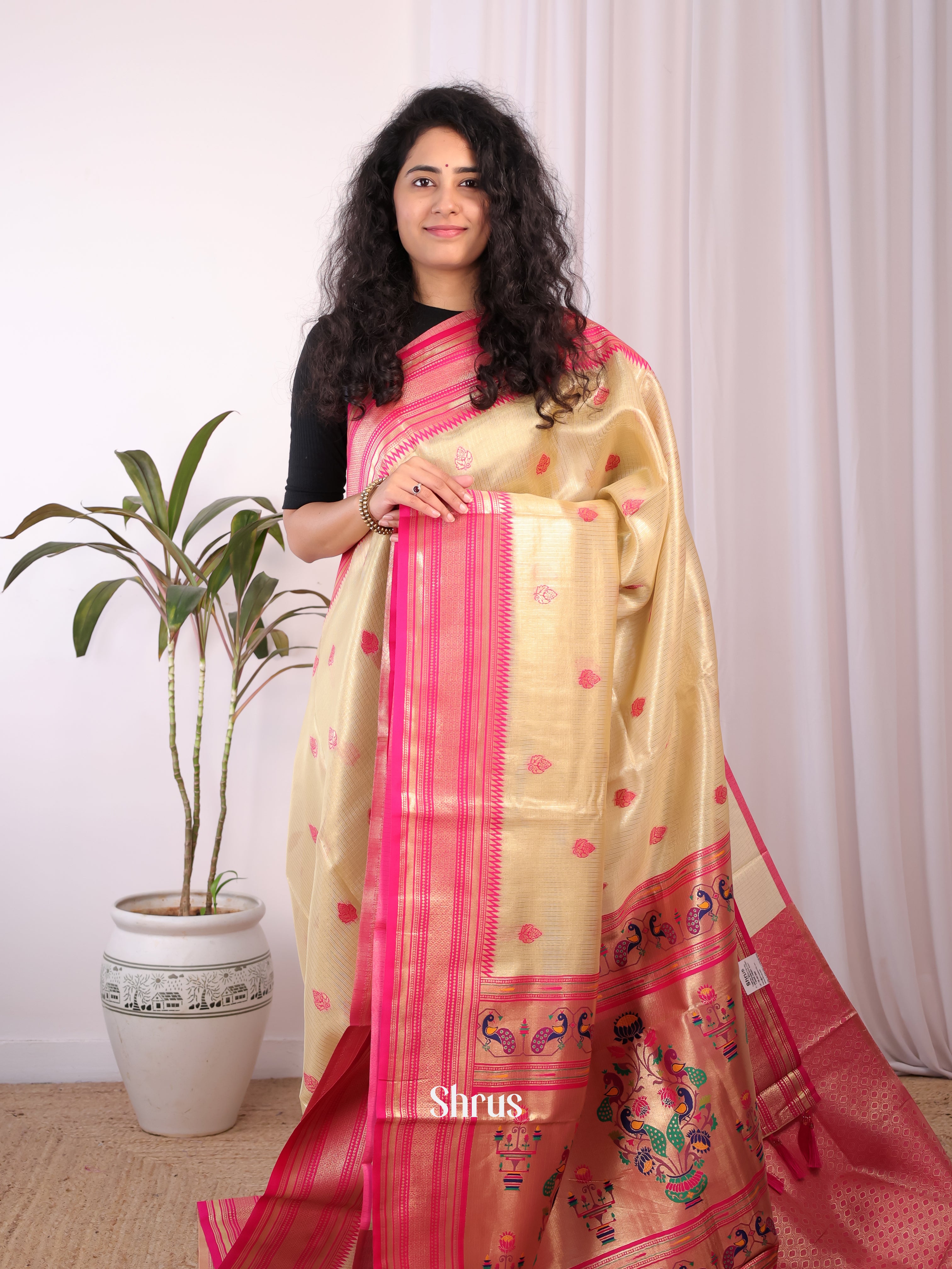 CIS30214 - Banarasi kota Saree - Shop on Shrus.com