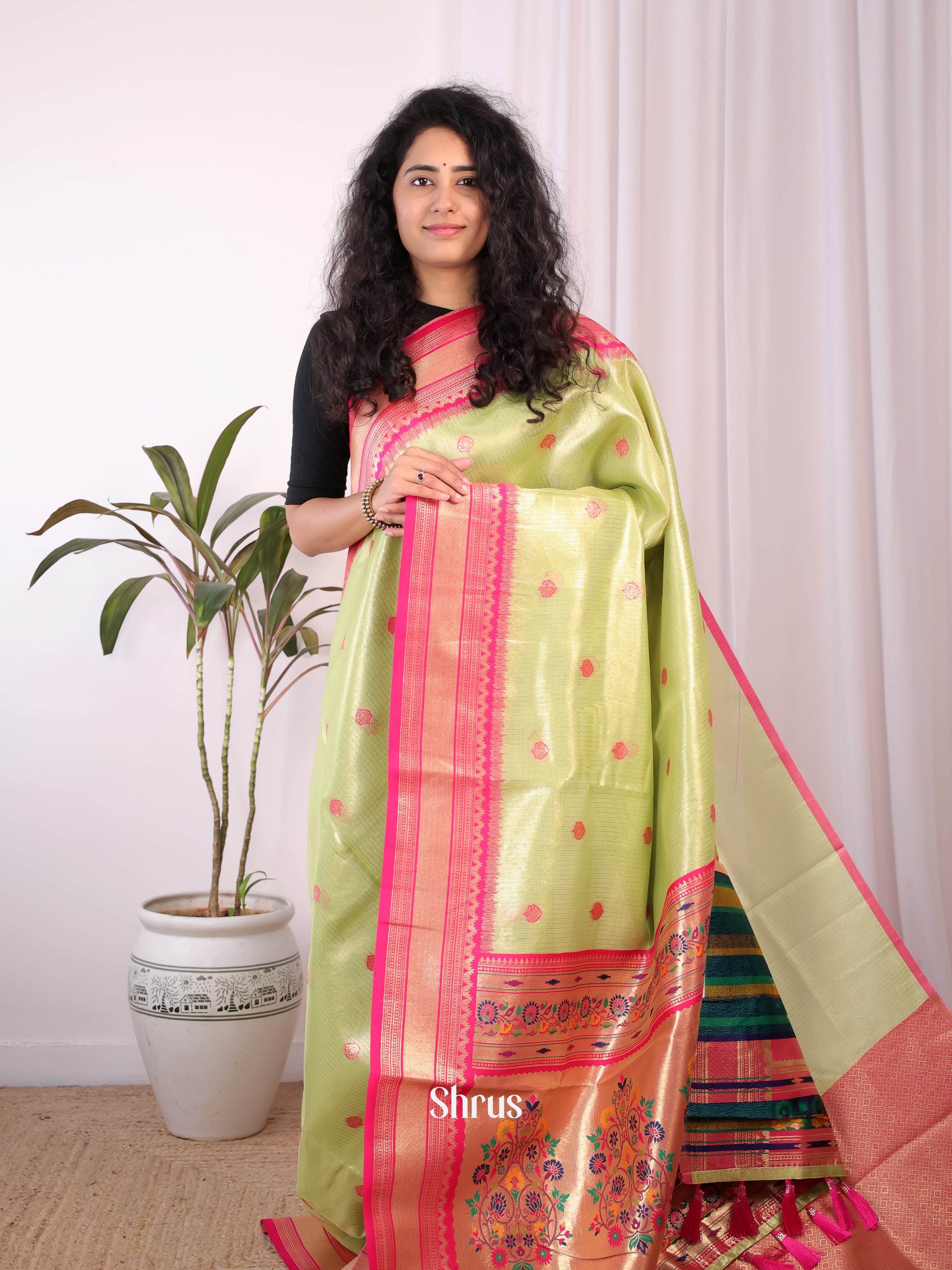 CIS30225 - Banarasi kota Saree - Shop on Shrus.com