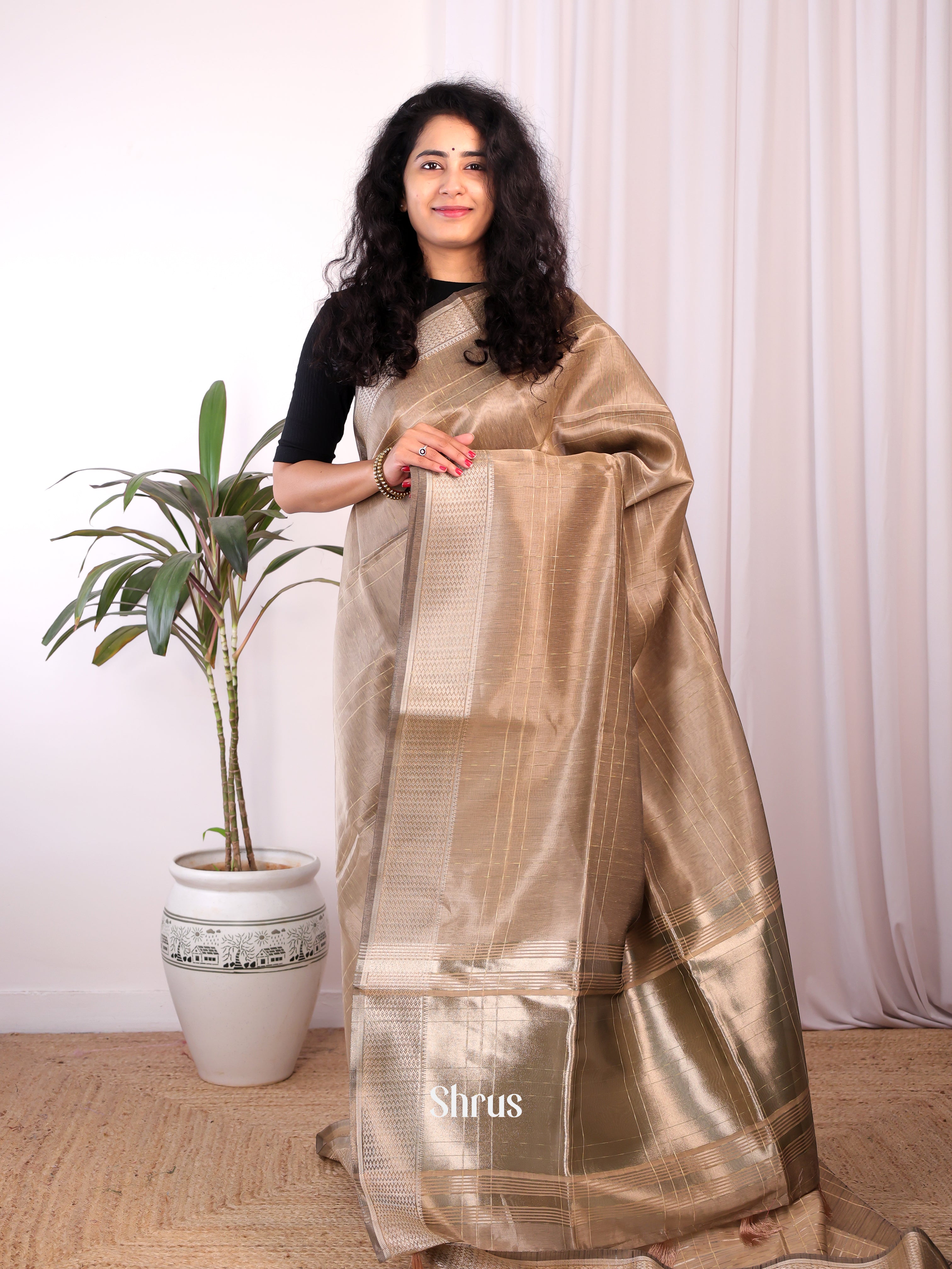 Dull Brown- Semi Maheshwari Saree - Shop on Shrus.com