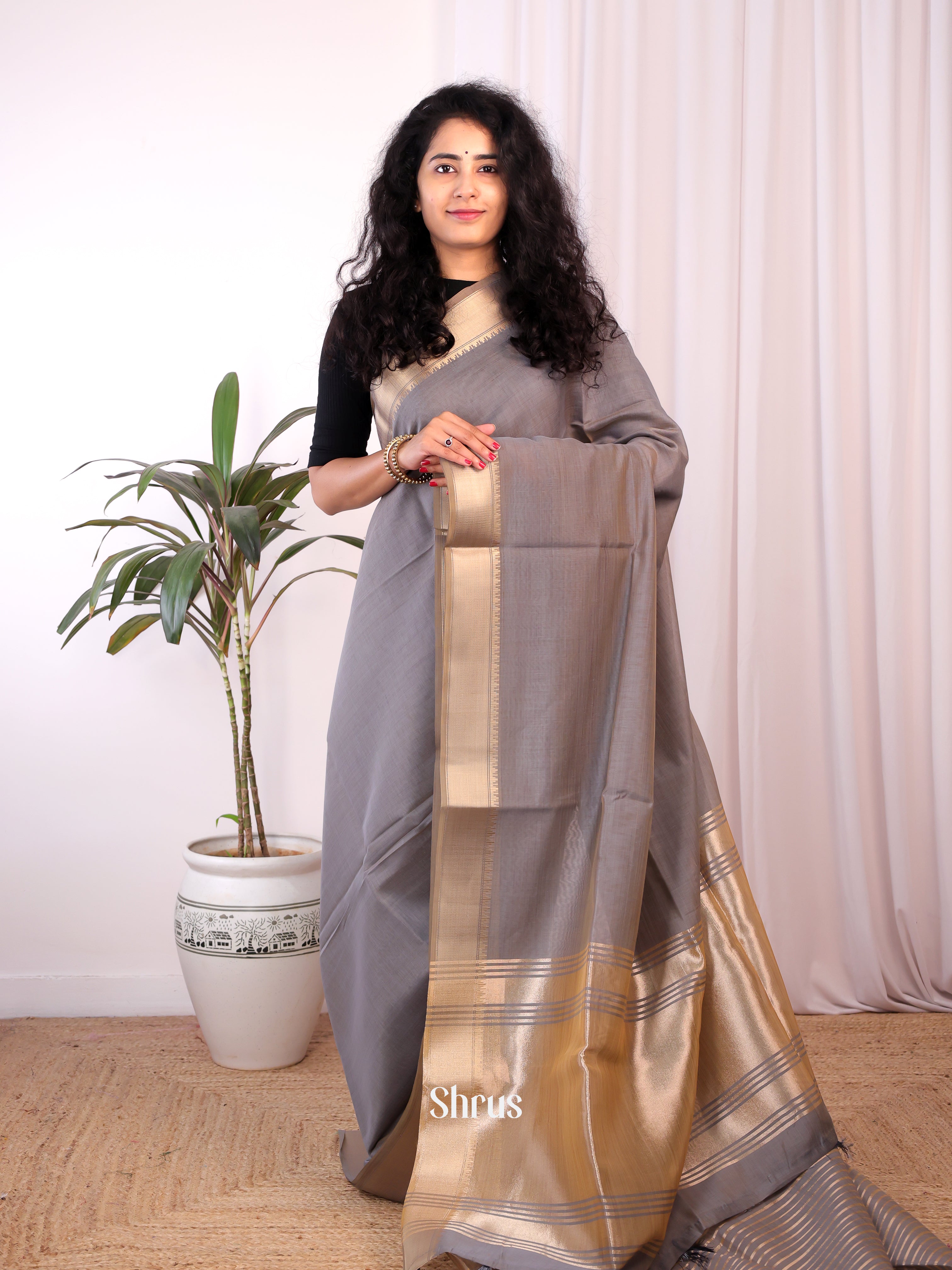 Grey - Semi Maheshwari Saree - Shop on Shrus.com
