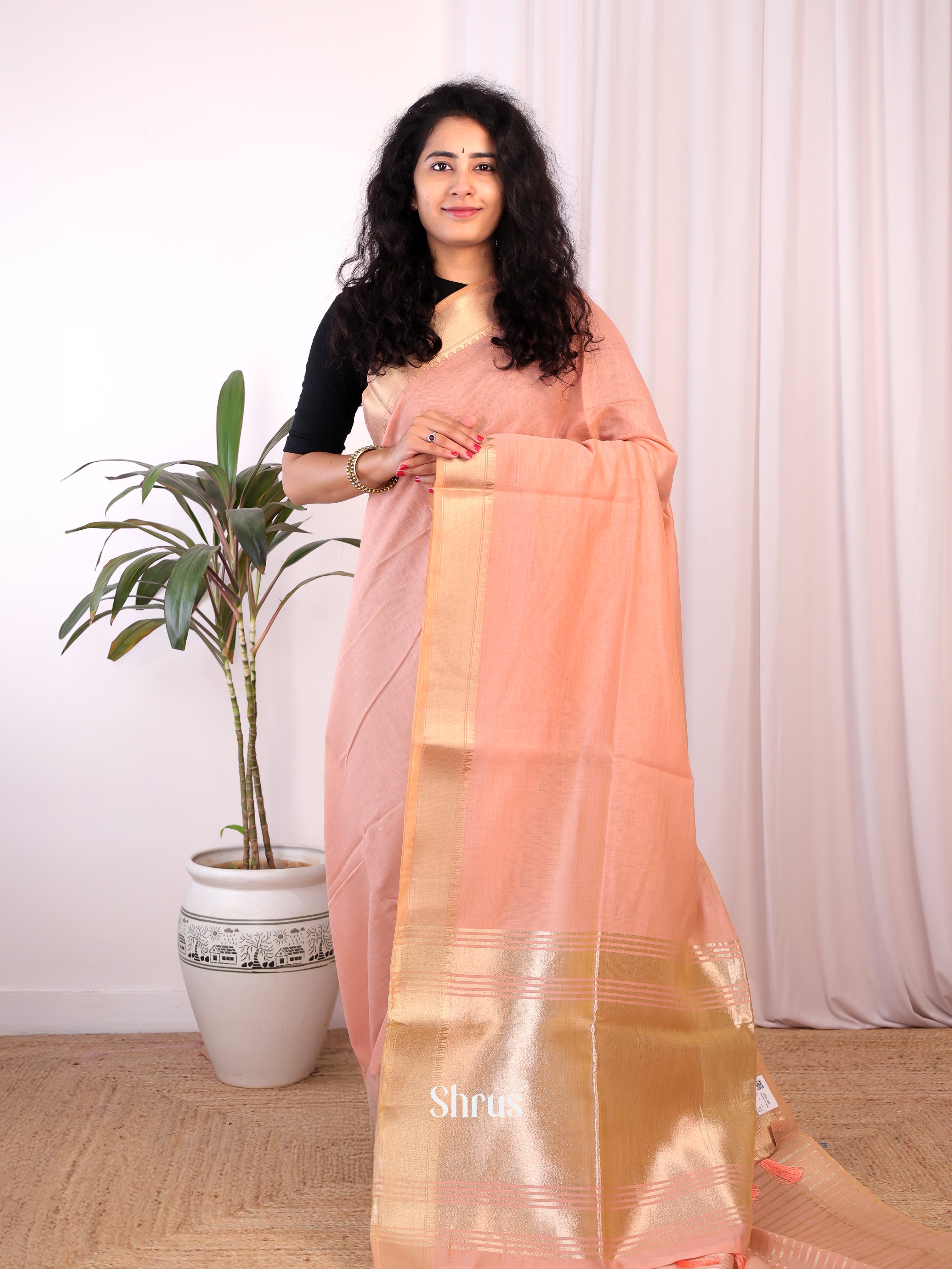 Peach - Semi Maheshwari Saree - Shop on Shrus.com