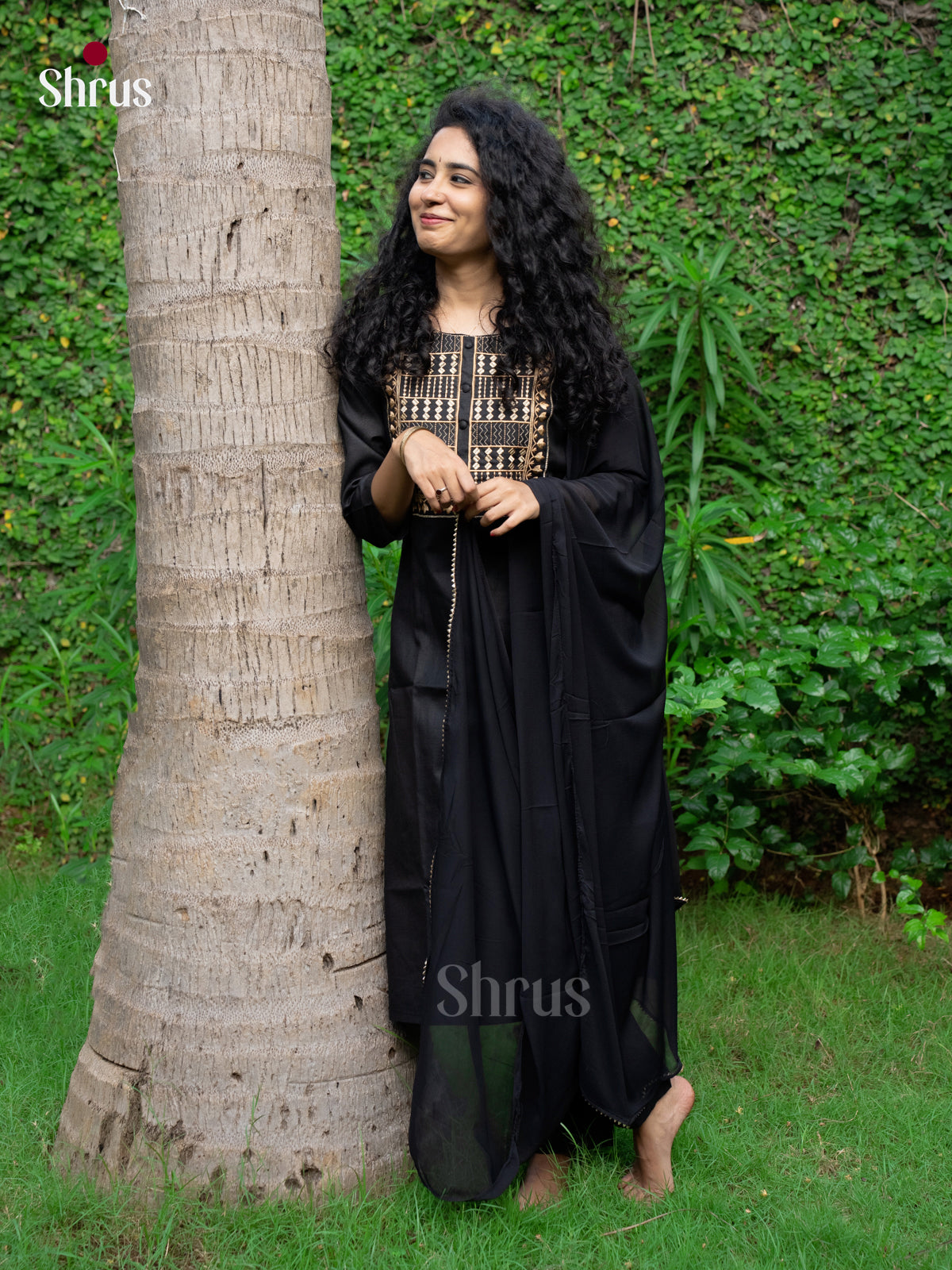 Black - Readymade Suits - Shop on Shrus.com