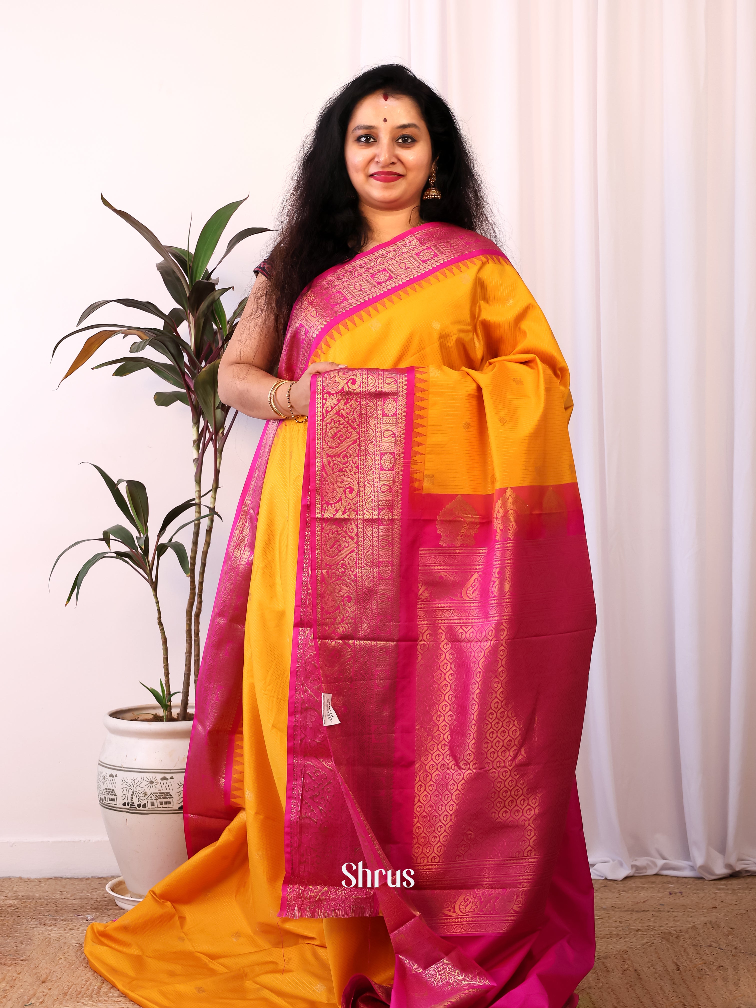 CJS02753 - Gadwal halfpure Saree - Shop on Shrus.com