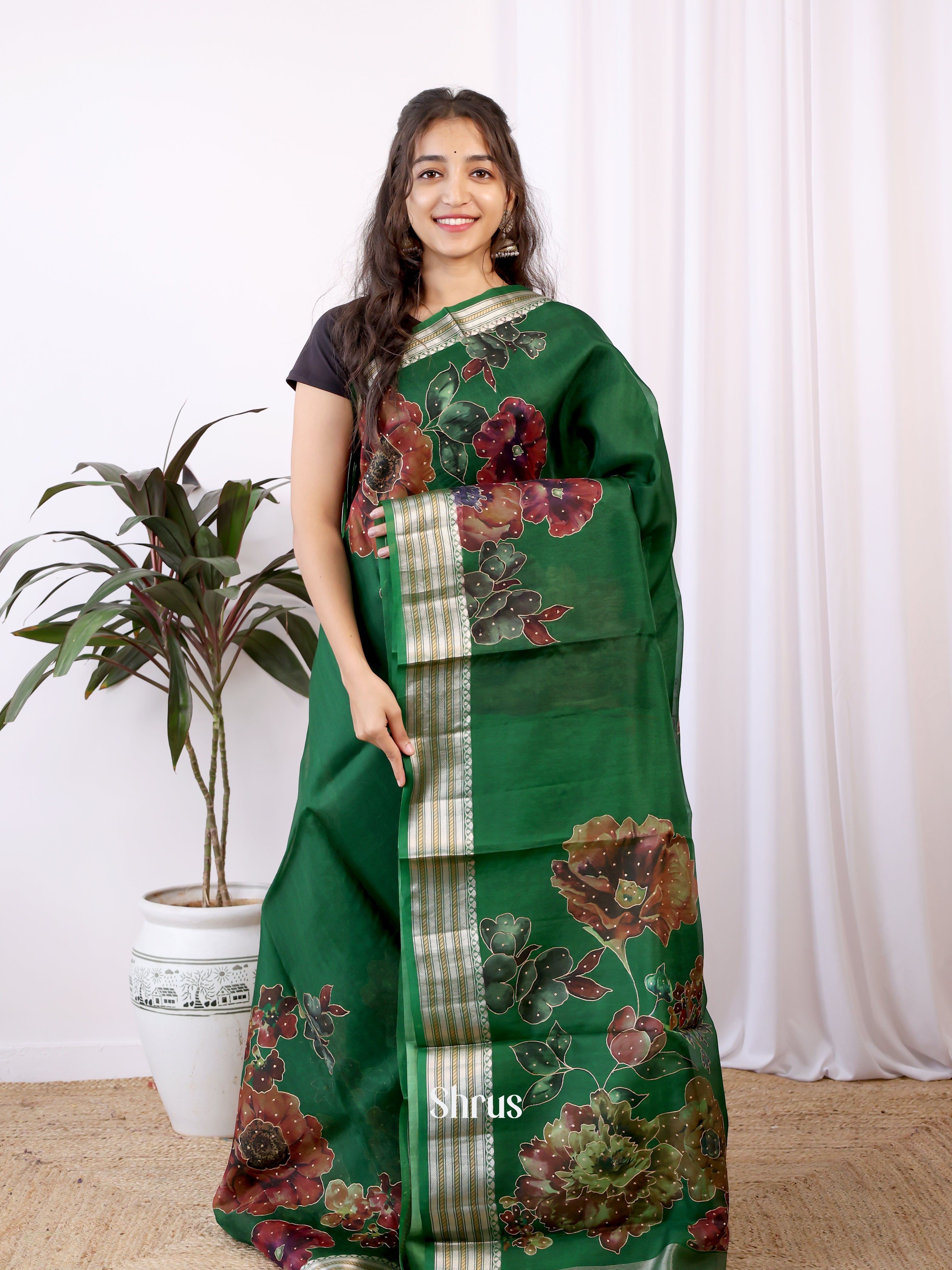 Green(Single Tone)- Organza Saree - Shop on Shrus.com