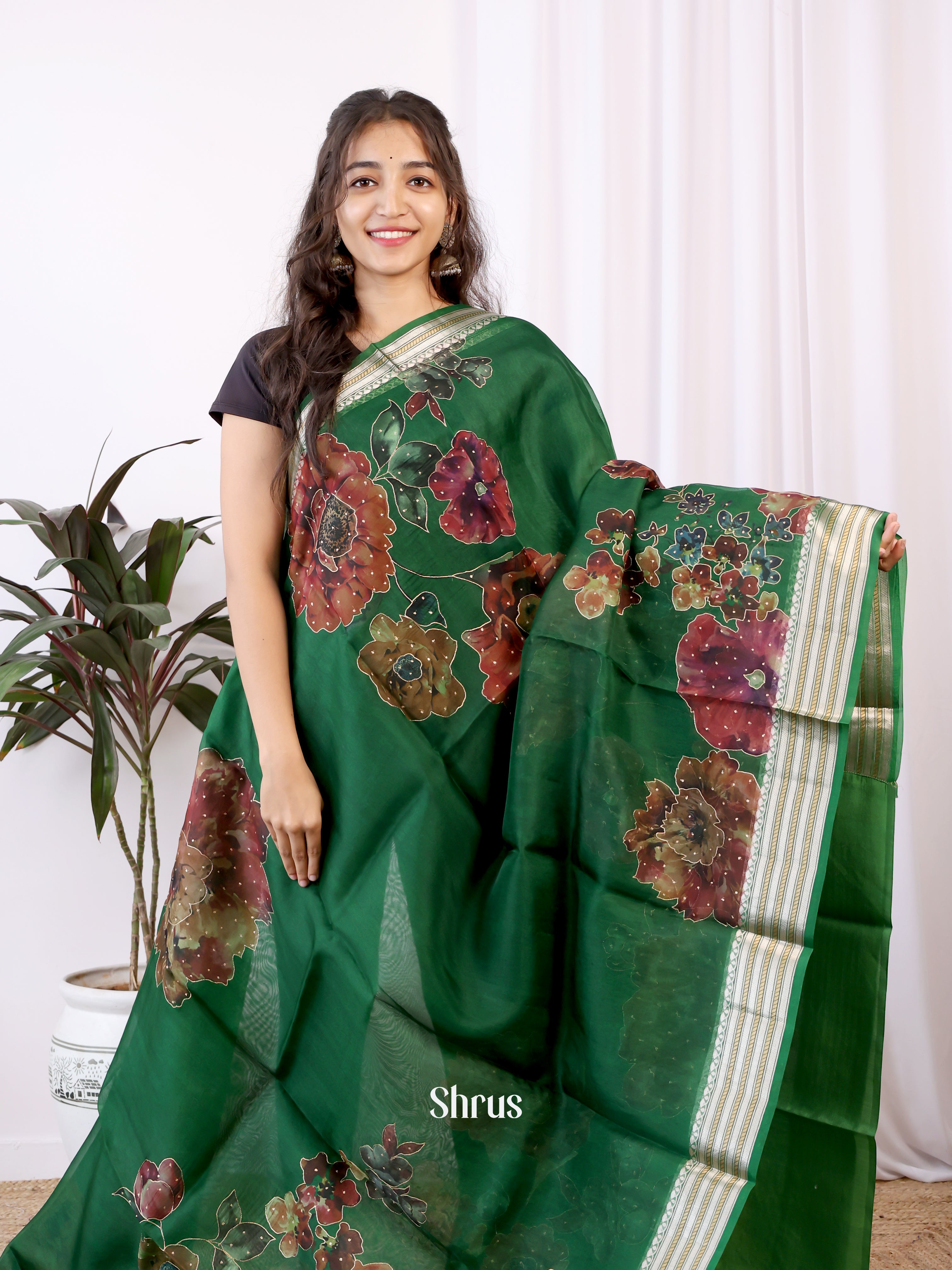 Green(Single Tone)- Organza Saree - Shop on Shrus.com