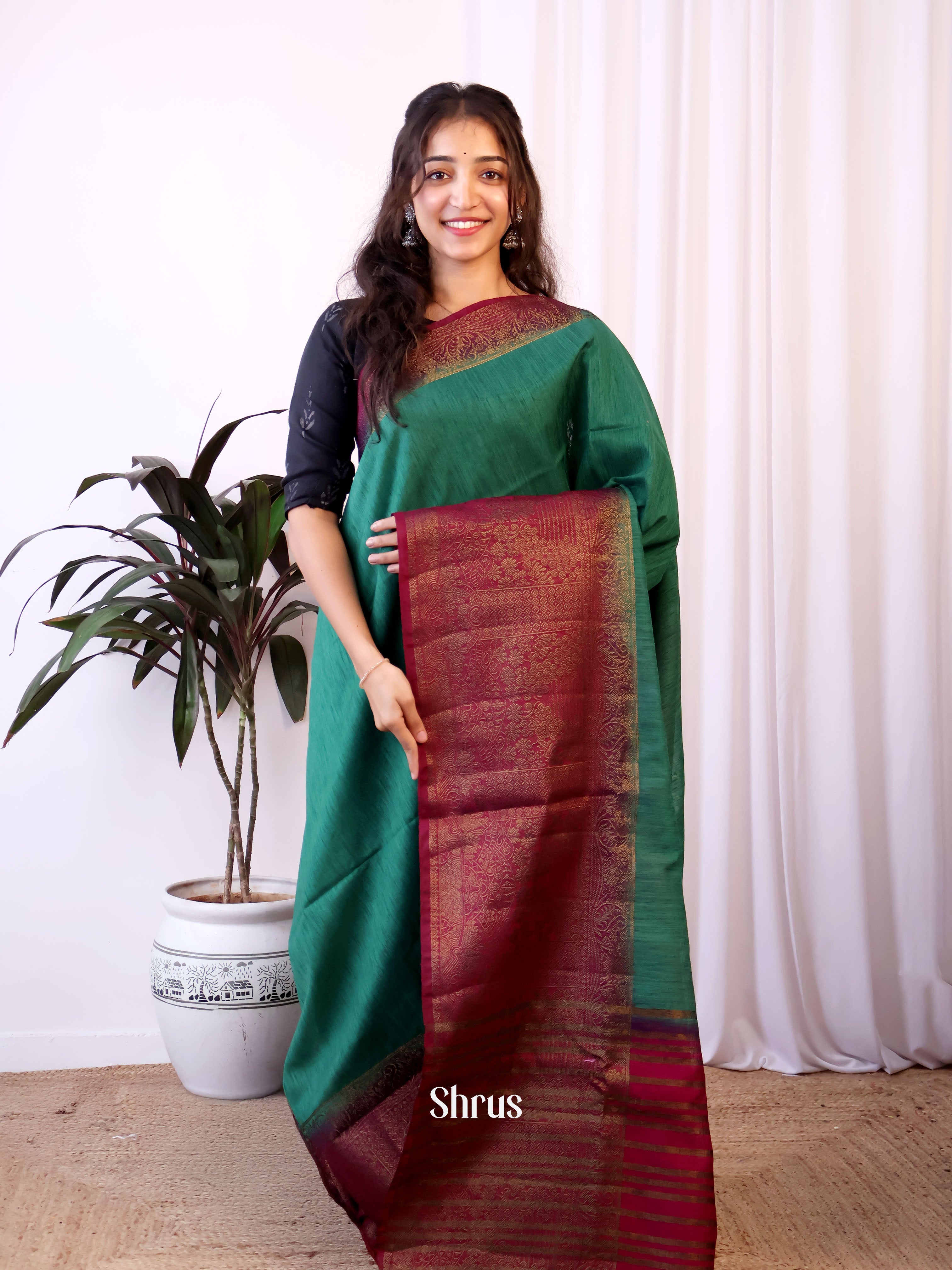 Green & Maroon - Semi Jute Saree - Shop on Shrus.com