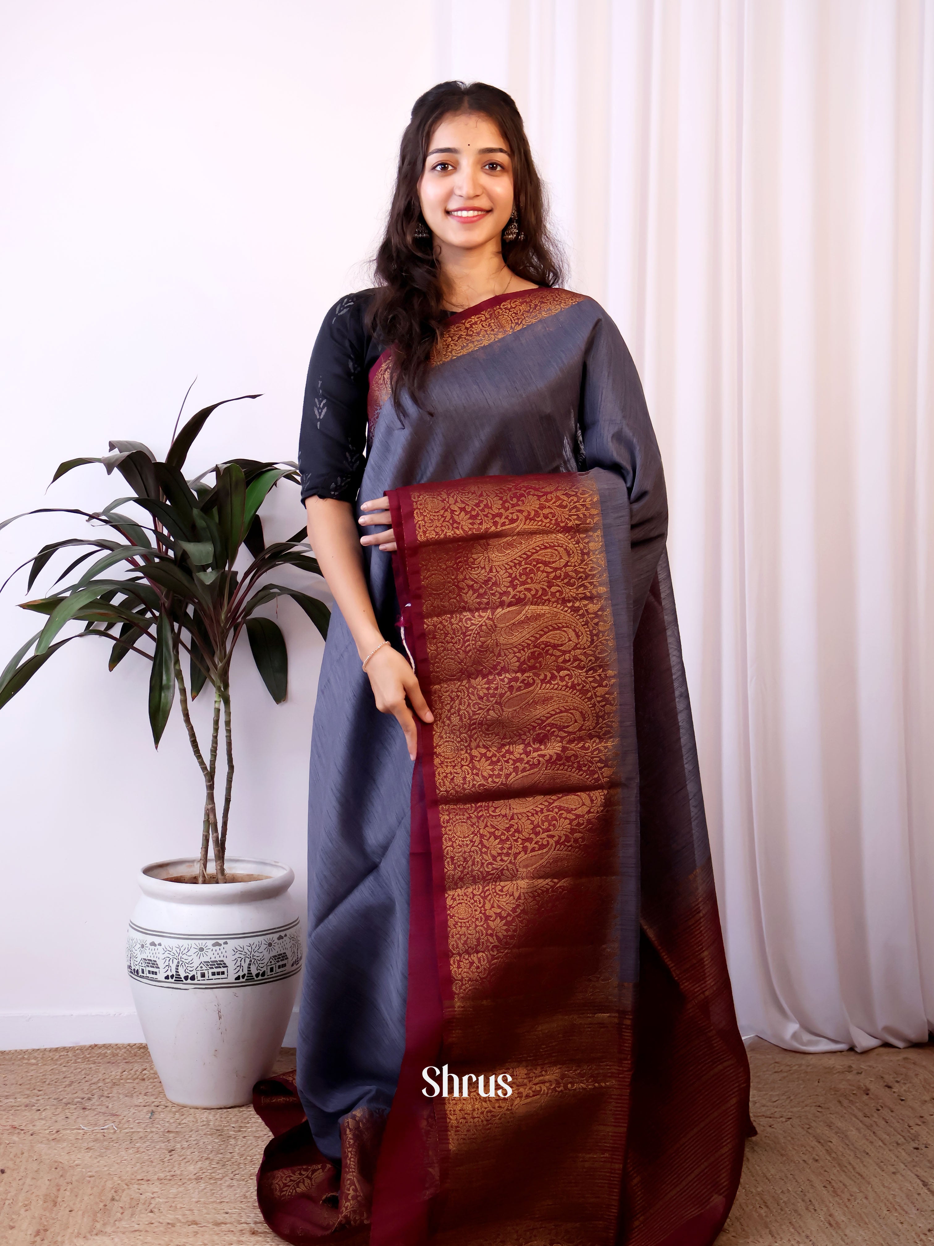 Grey & Maroon - Semi Jute Saree - Shop on Shrus.com