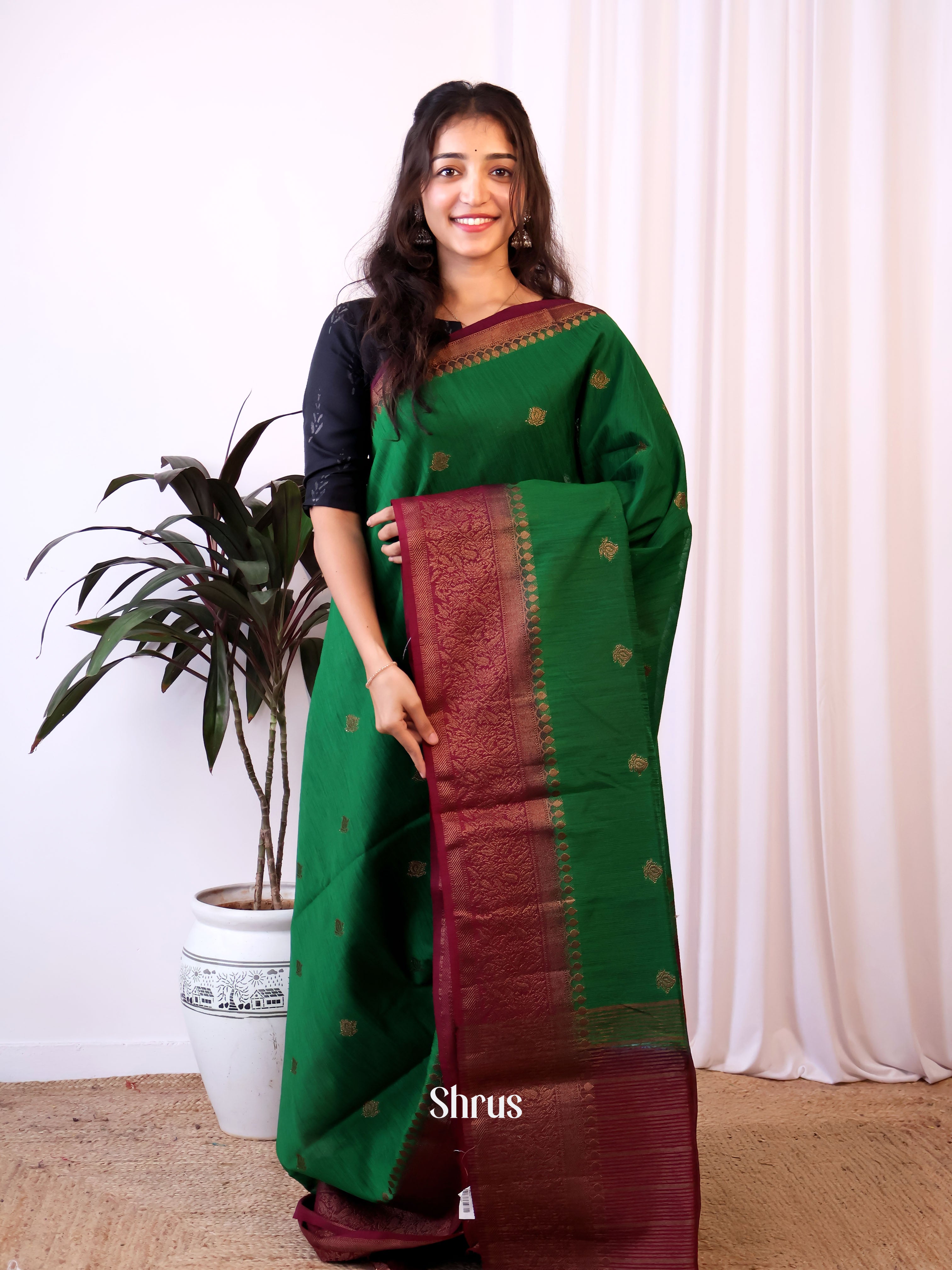 Green & Maroon - Semi Jute Saree - Shop on Shrus.com