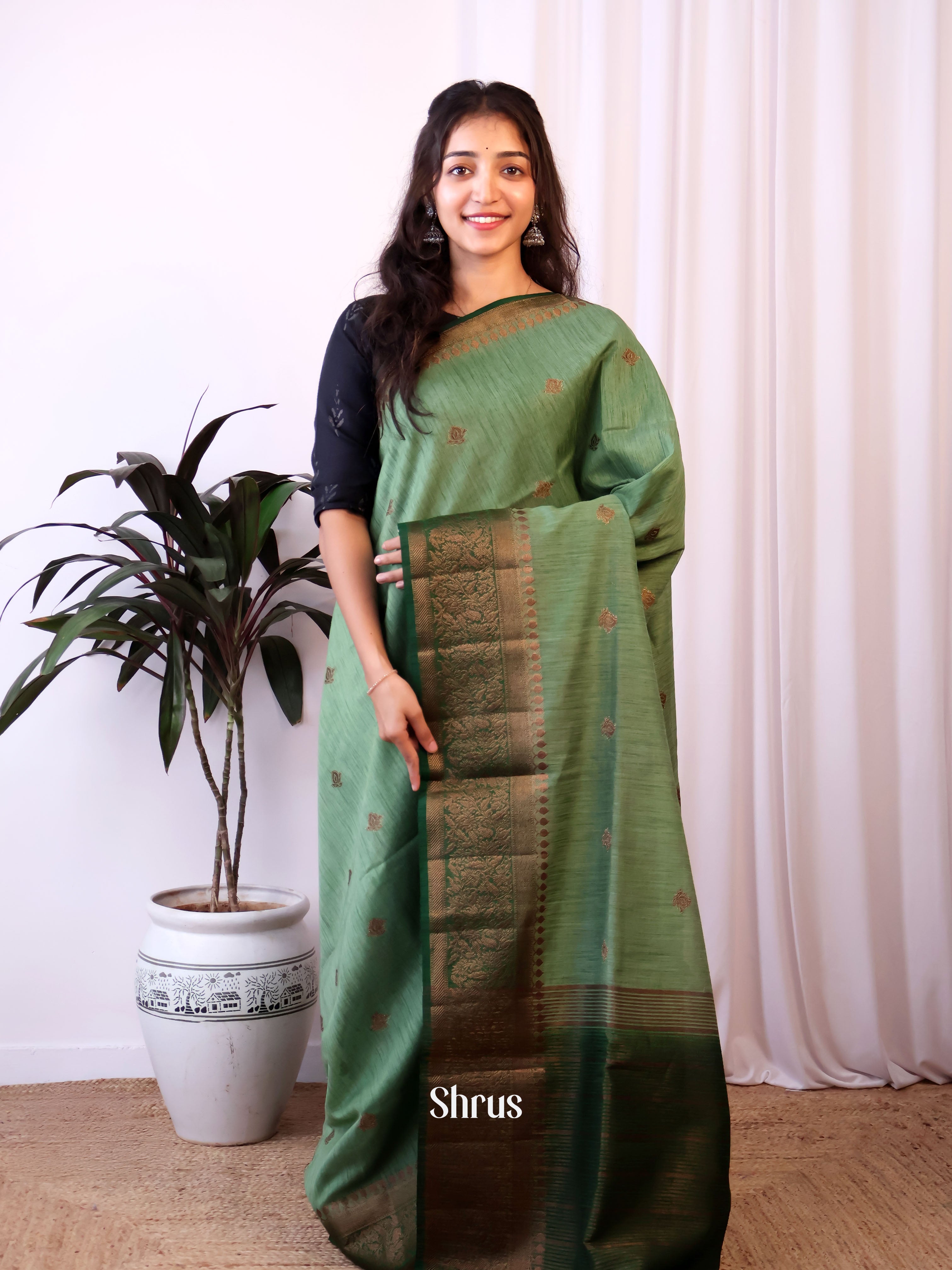Pastel Green & Green- Semi Jute Saree - Shop on Shrus.com