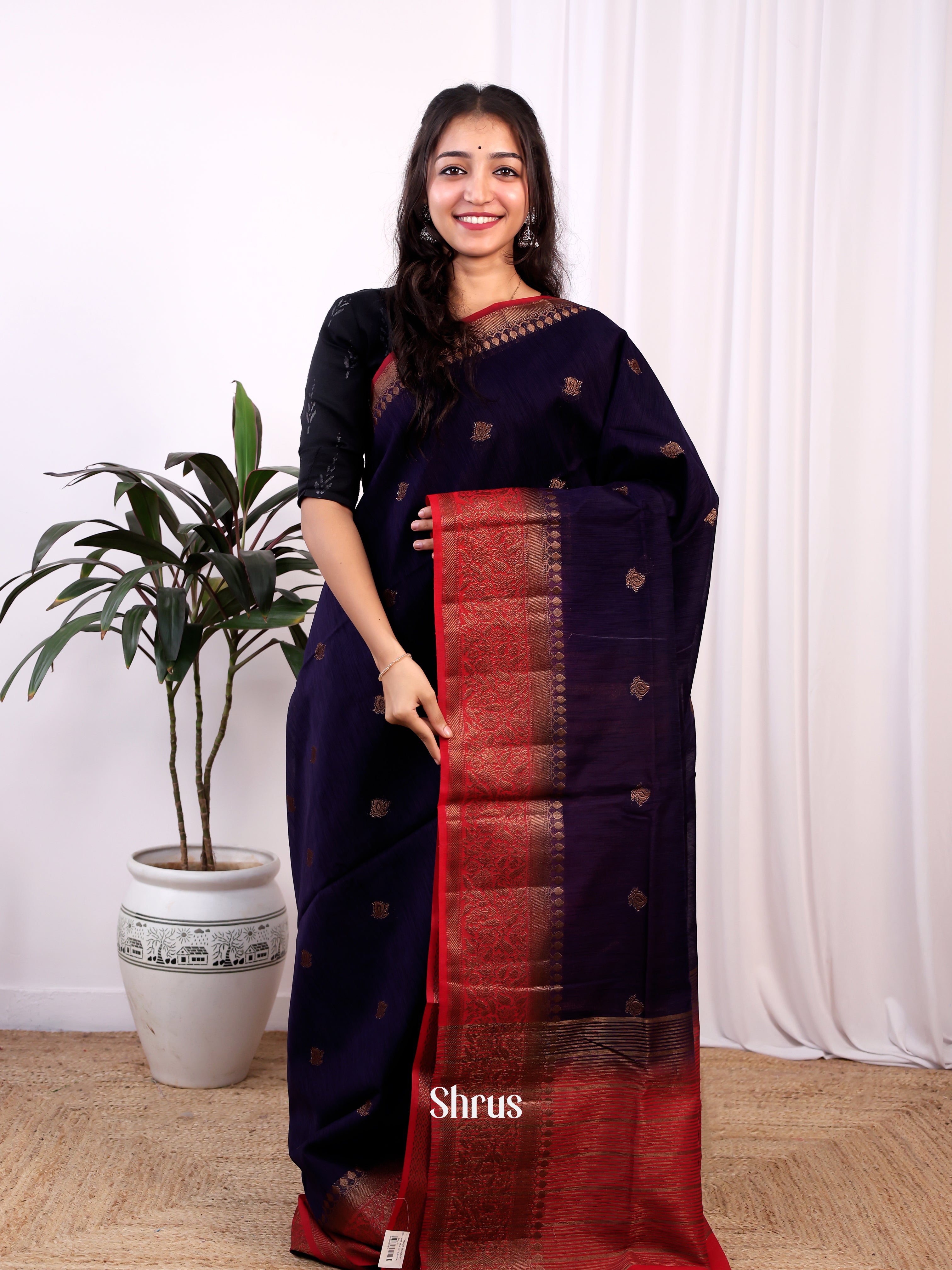 Violet & Red -Semi Jute saree - Shop on Shrus.com
