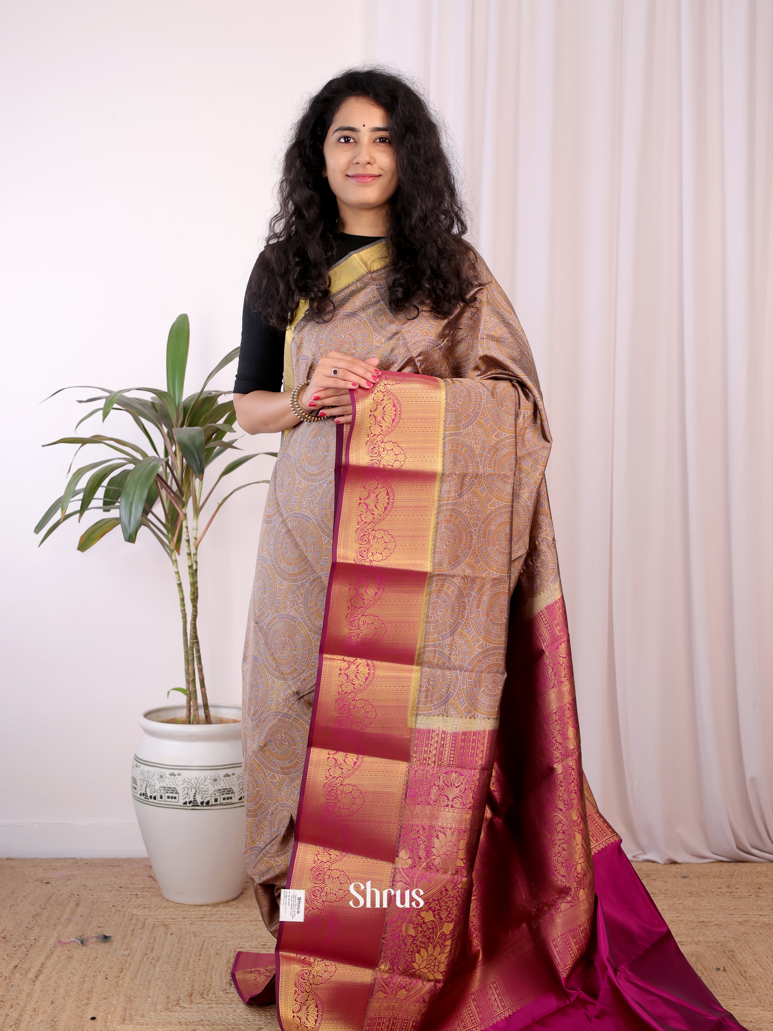 Mild Purple & Majenta- Printed Silk Saree - Shop on Shrus.com