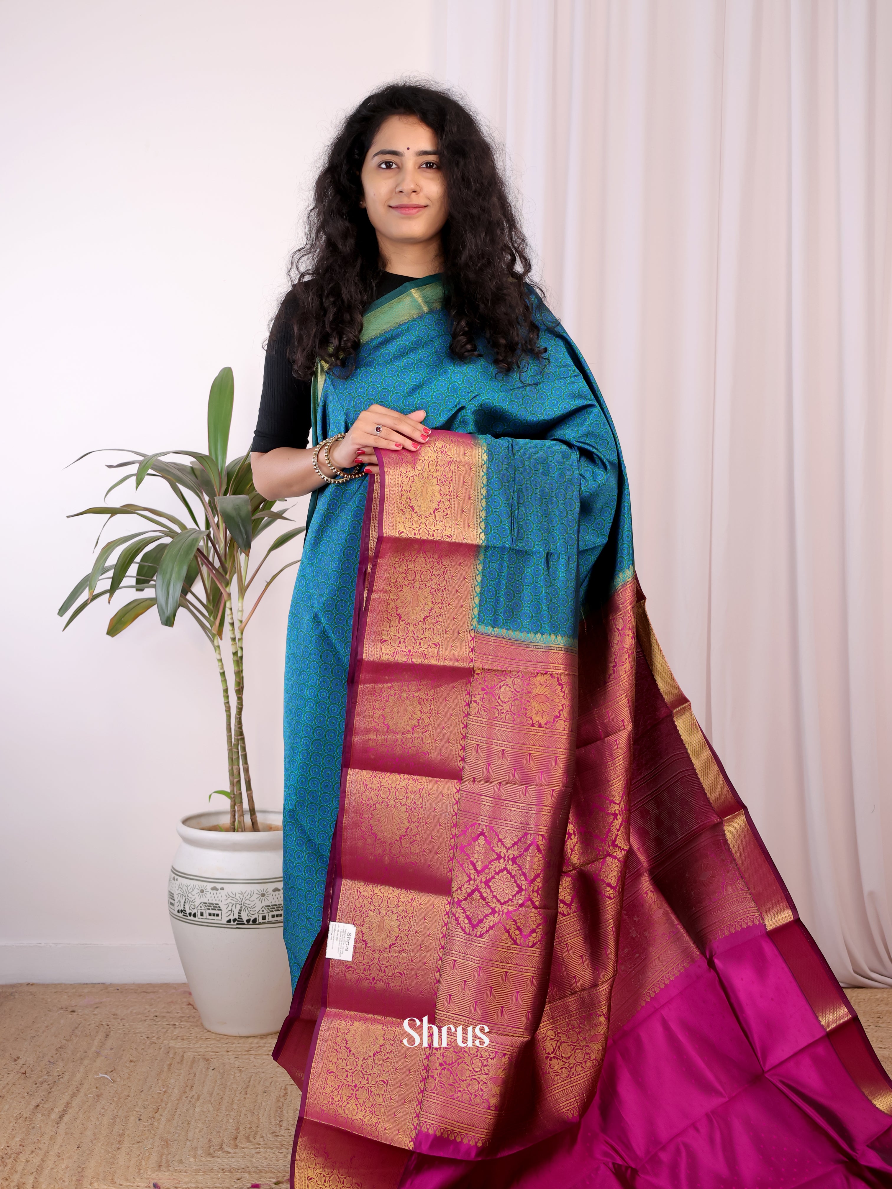 Blue & Majenta - Printed Silk Saree - Shop on Shrus.com