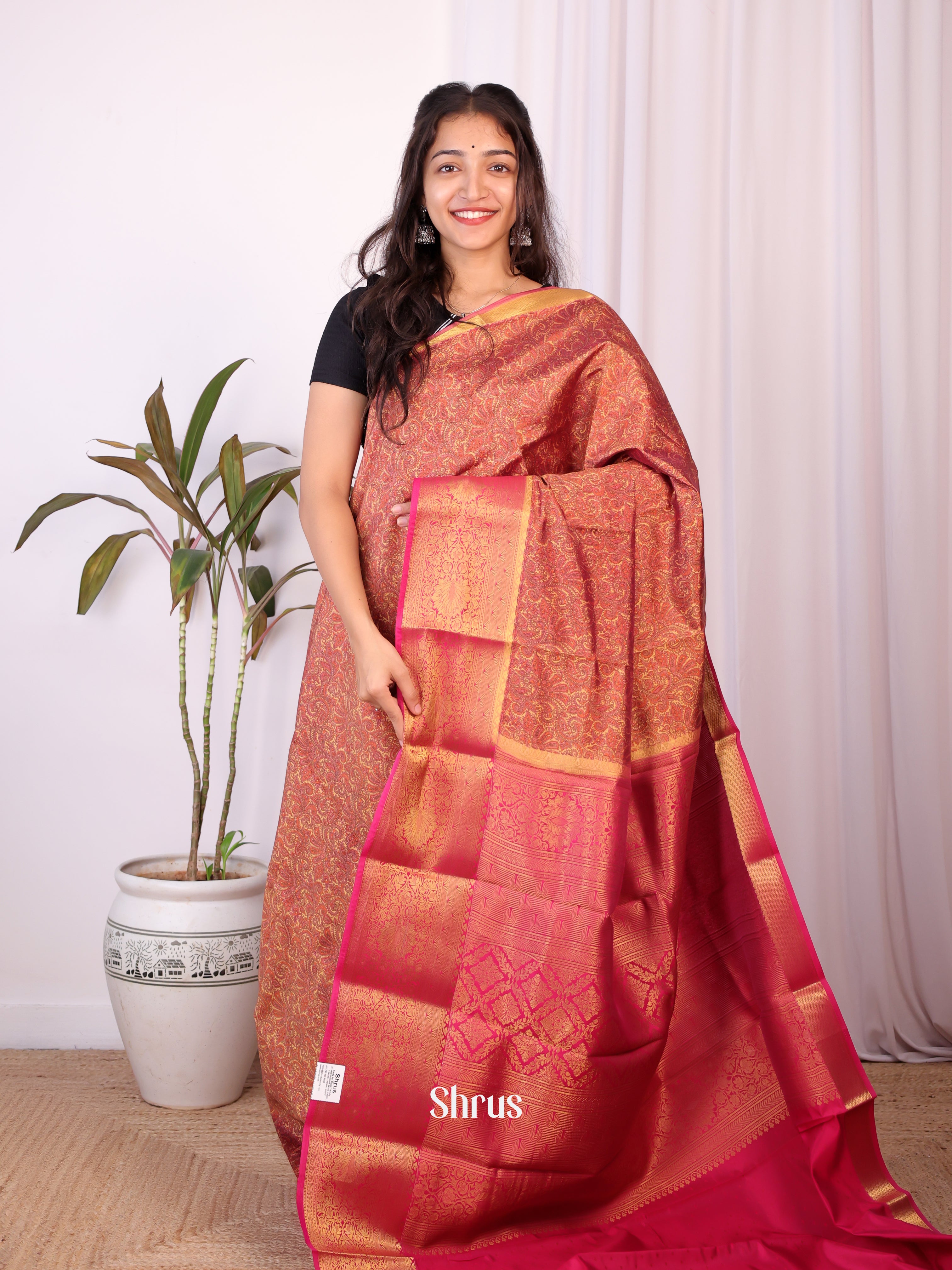 Peach & Majenta- Printed Silk Saree - Shop on Shrus.com
