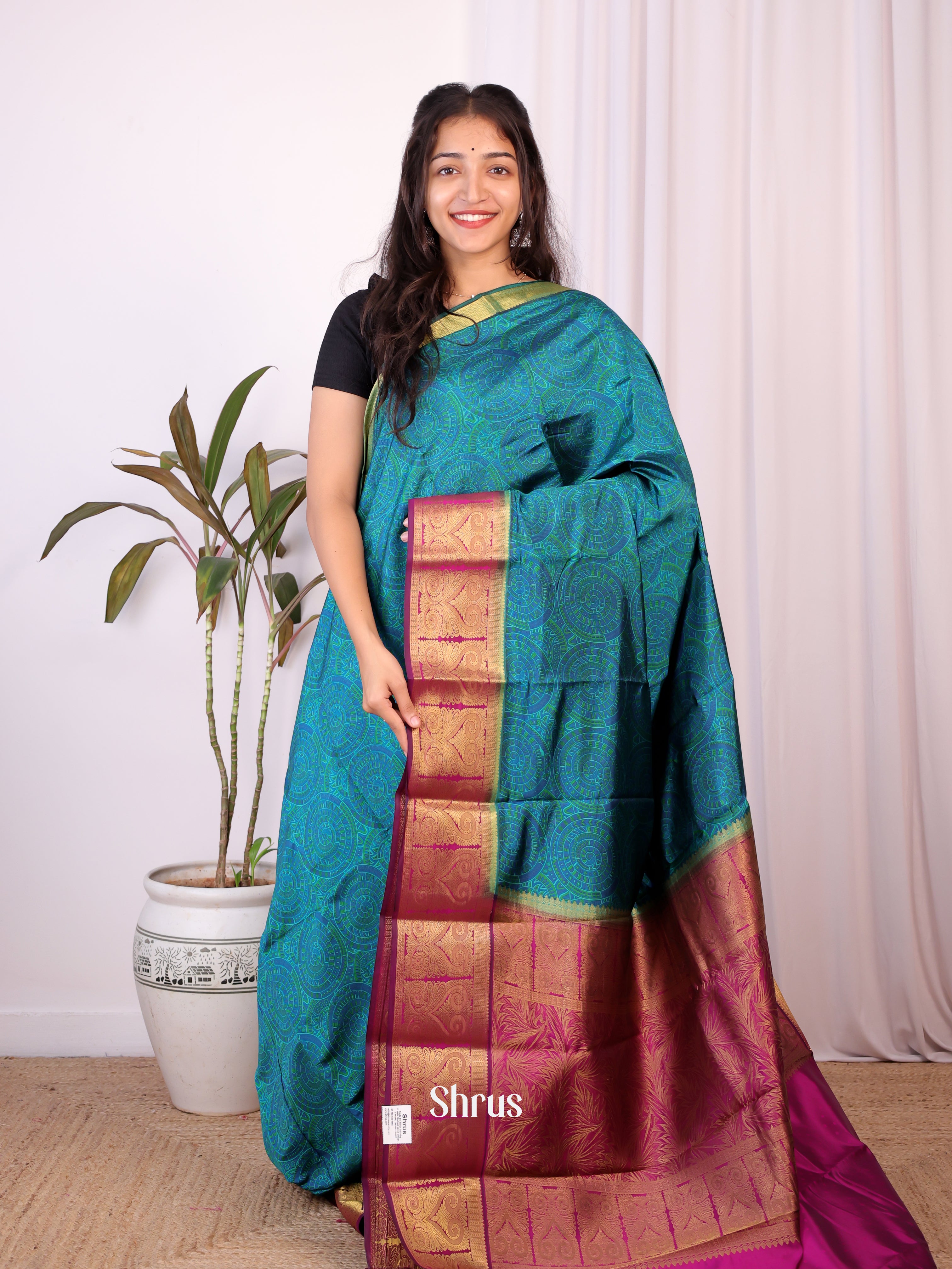 Blue & Majenta - Printed Silk Saree - Shop on Shrus.com