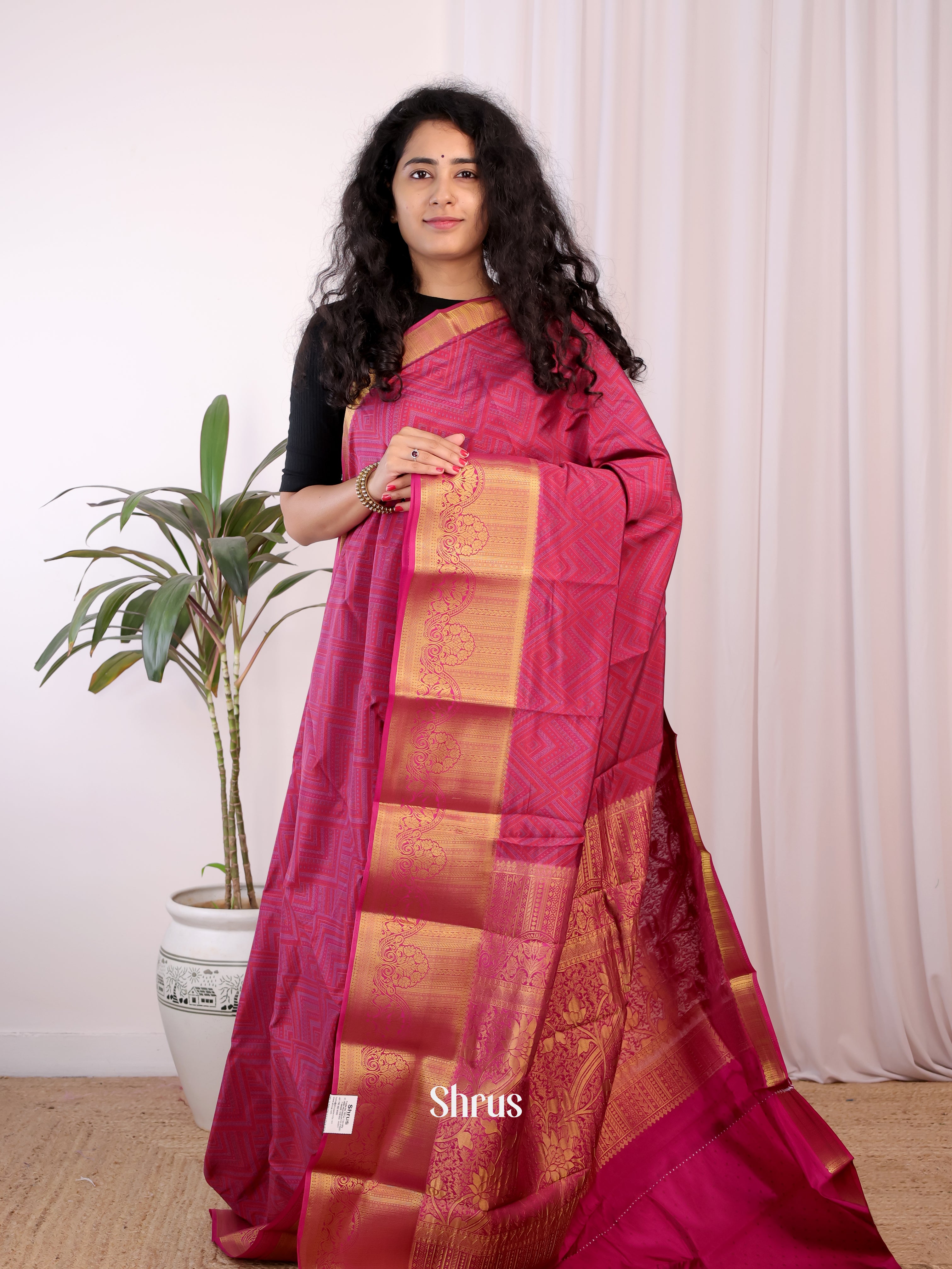 Majneta - Printed Silk Saree - Shop on Shrus.com