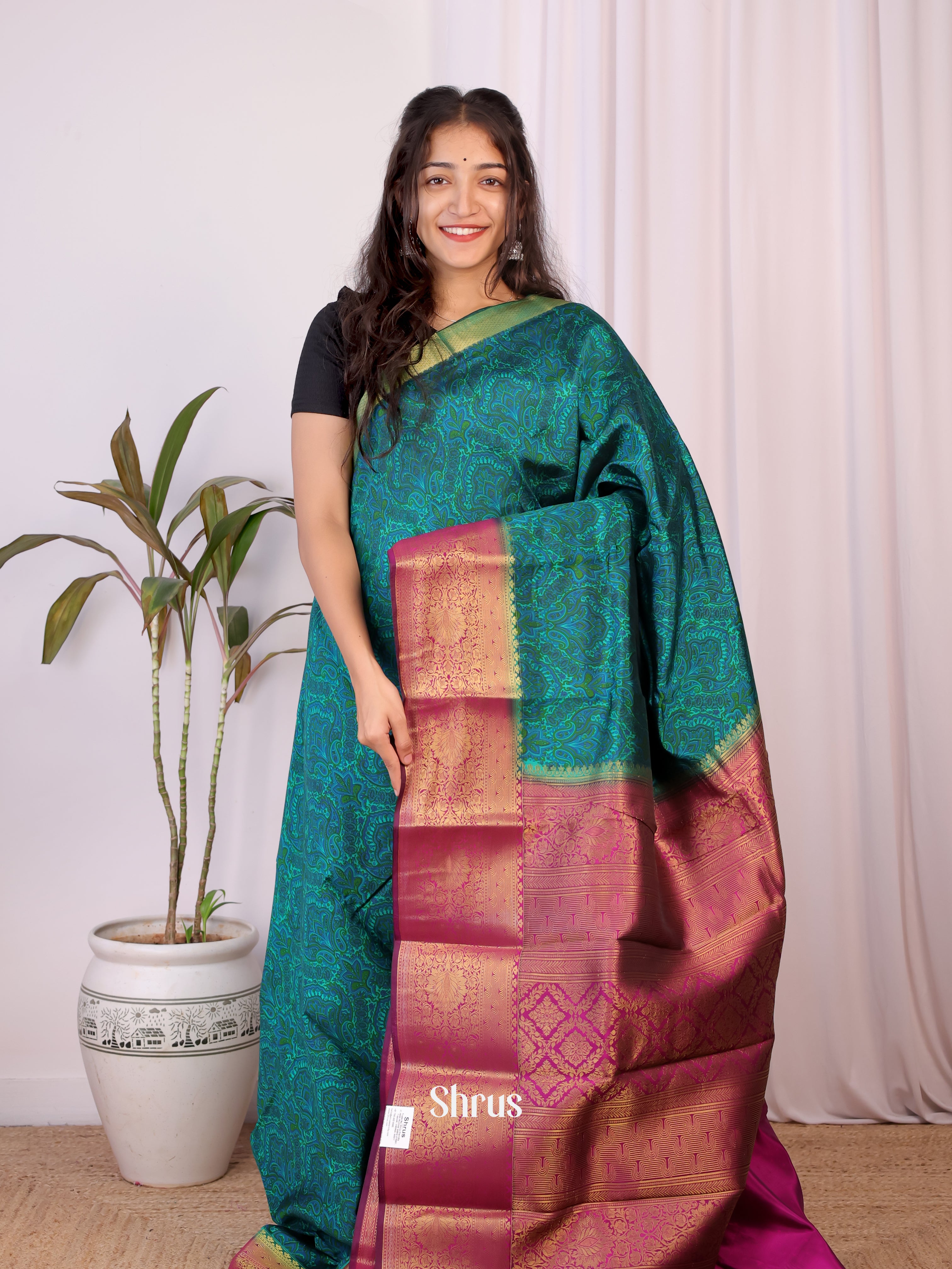 Bluish Green & Majenta - Printed Silk Saree - Shop on Shrus.com