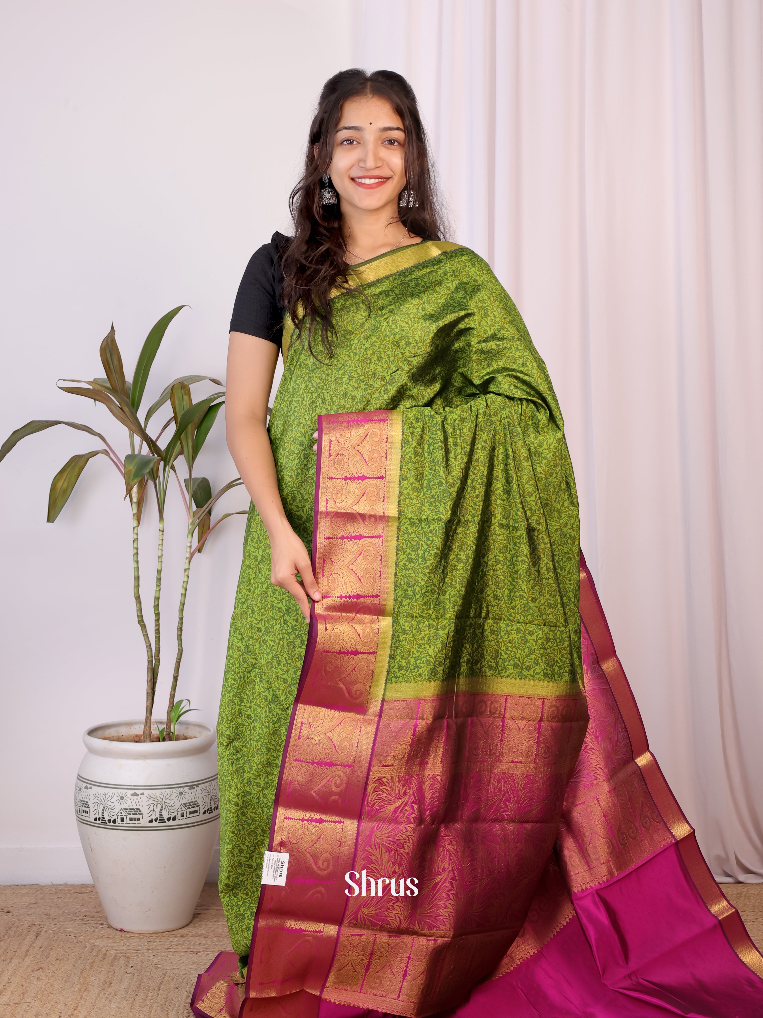 Green & Majenta - Printed Silk Saree - Shop on Shrus.com