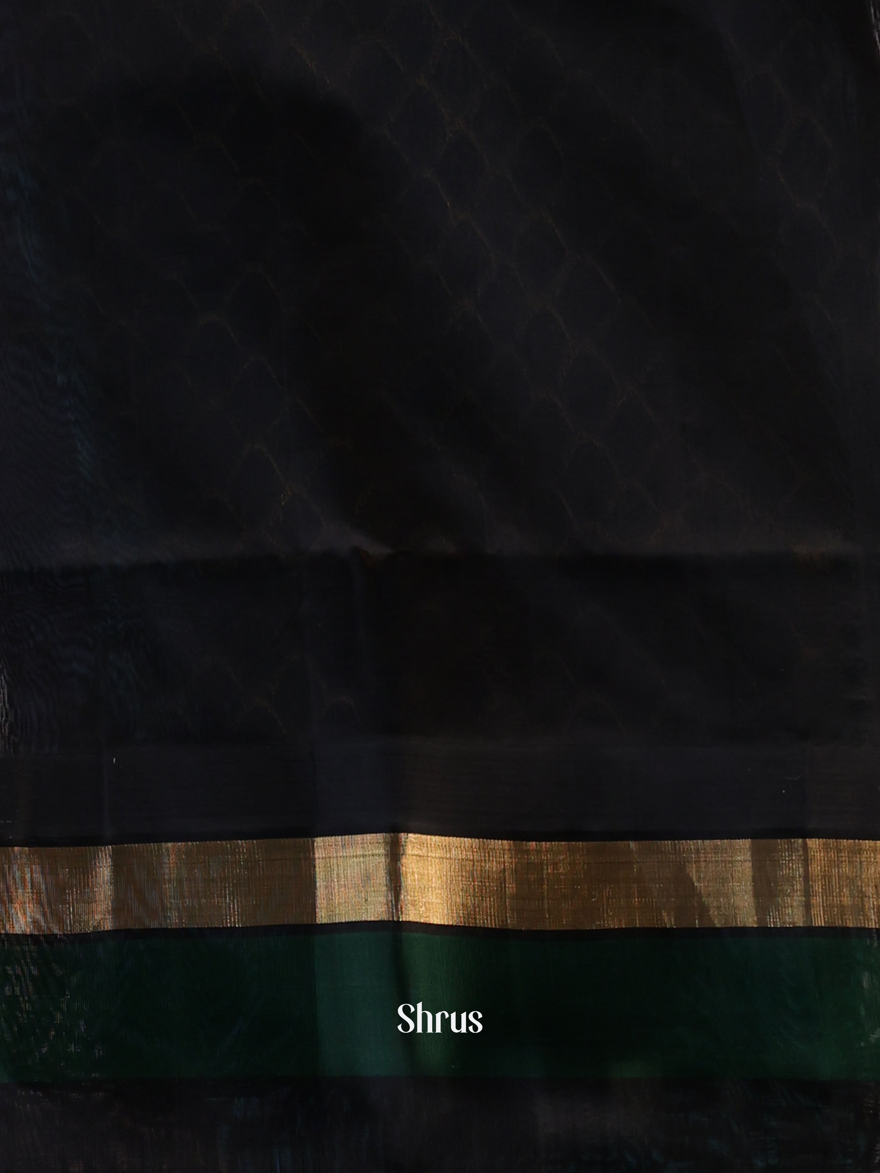 CJS04085 - Silk Cotton Saree - Shop on Shrus.com