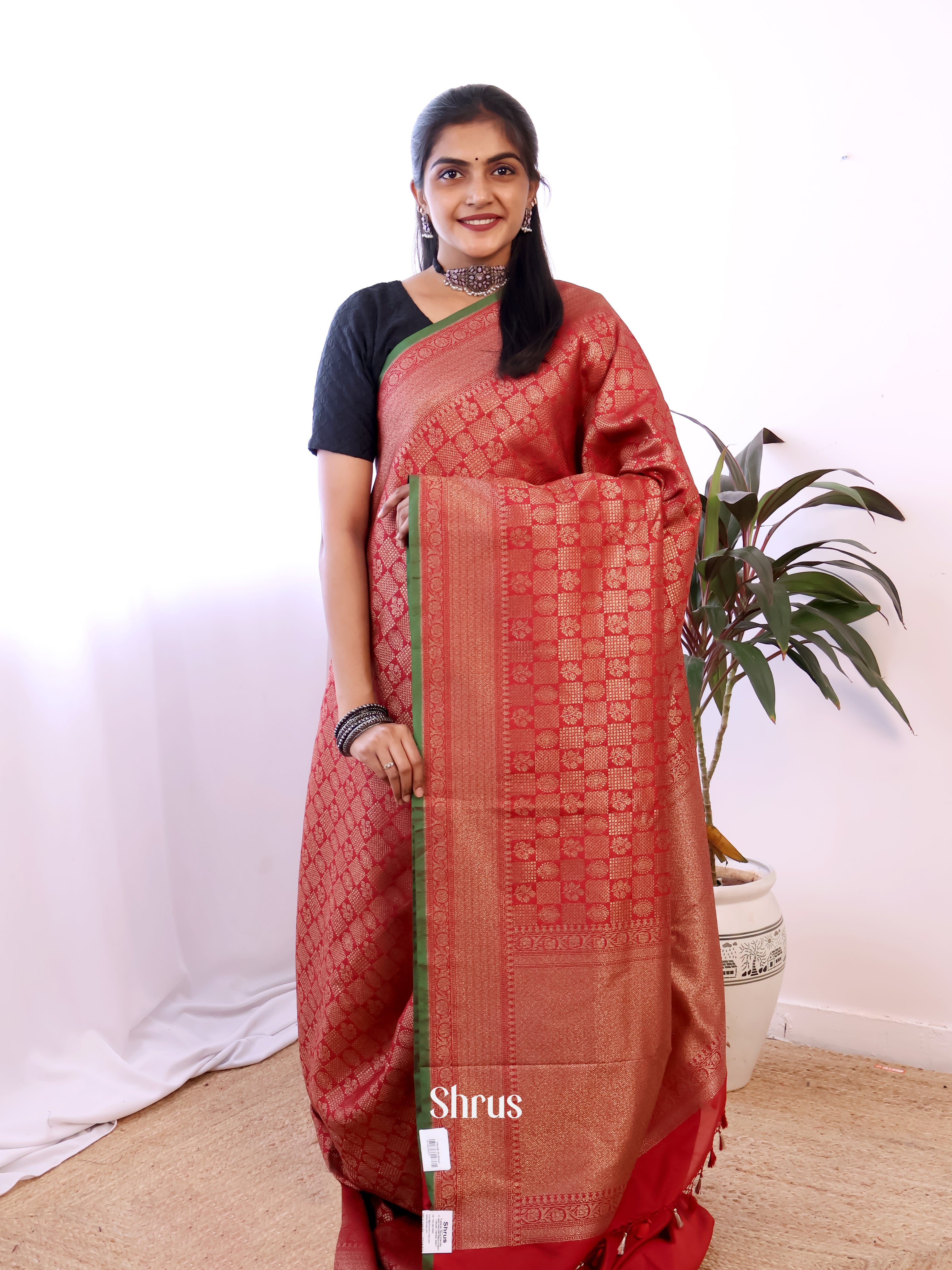 Red- Semi Banarasi Saree - Shop on Shrus.com